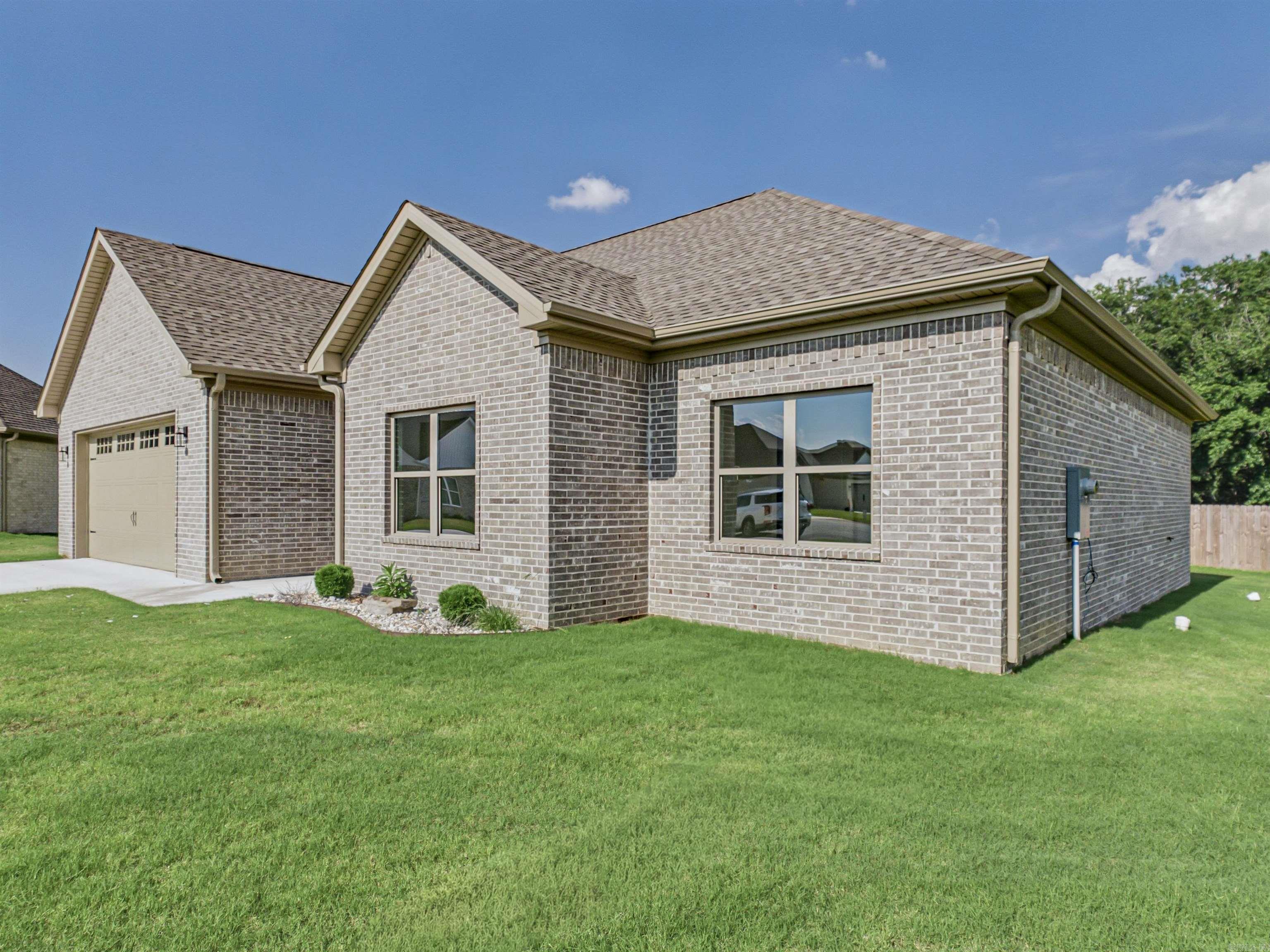 East Meadows - Residential