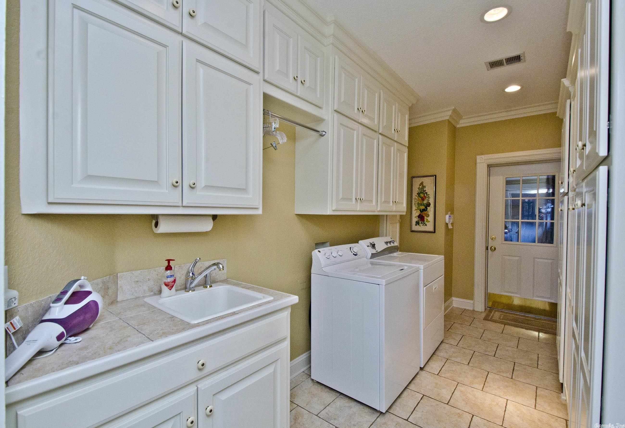 BAREFOOT BAY - Residential