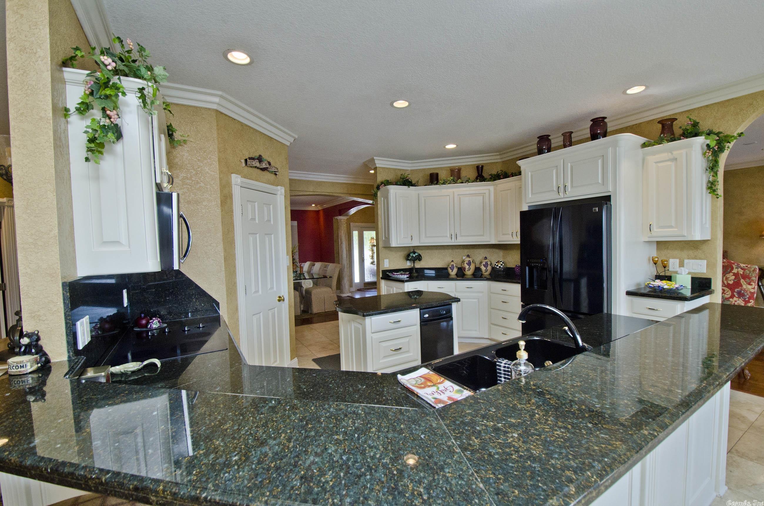 BAREFOOT BAY - Residential
