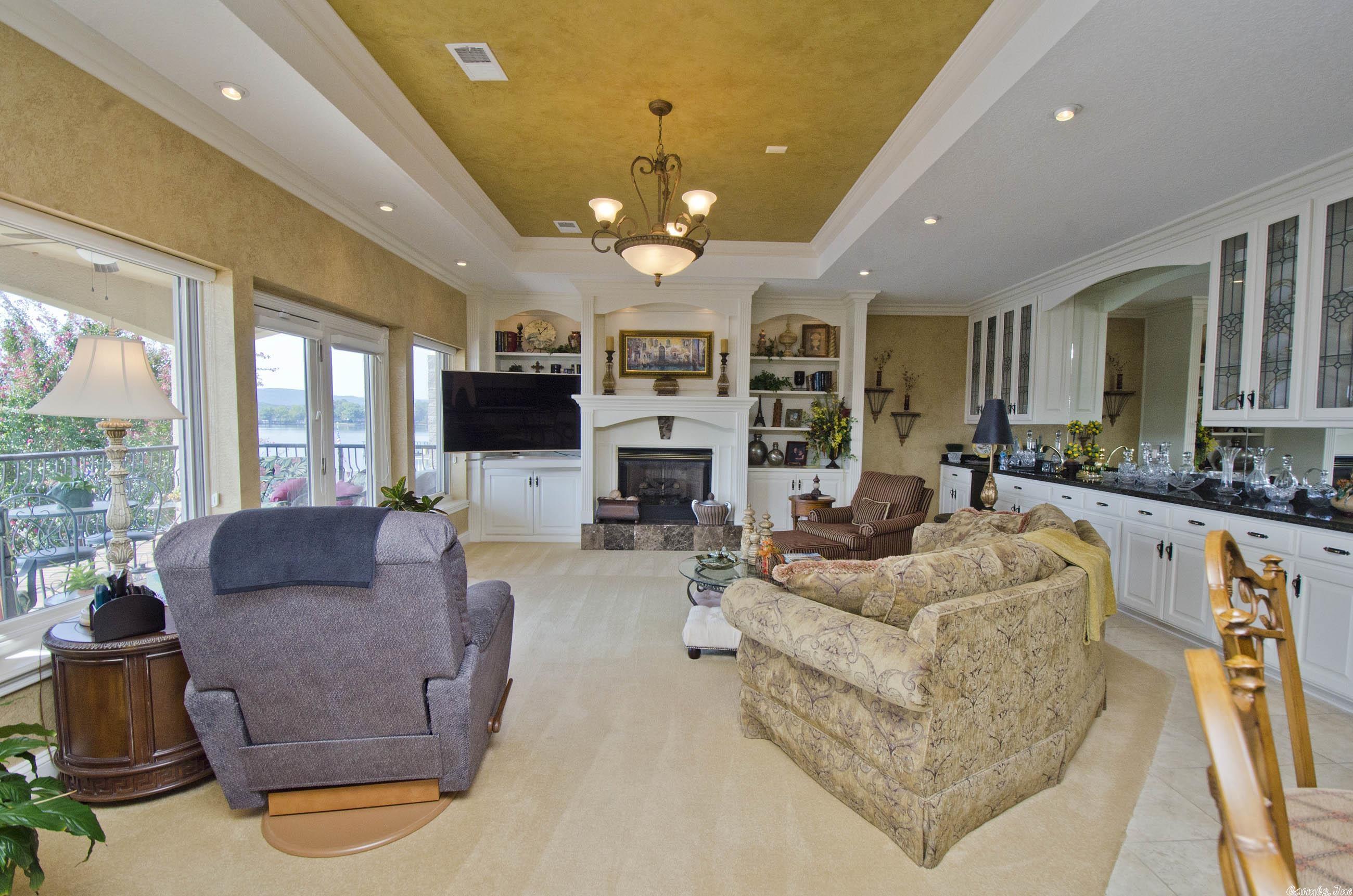 BAREFOOT BAY - Residential
