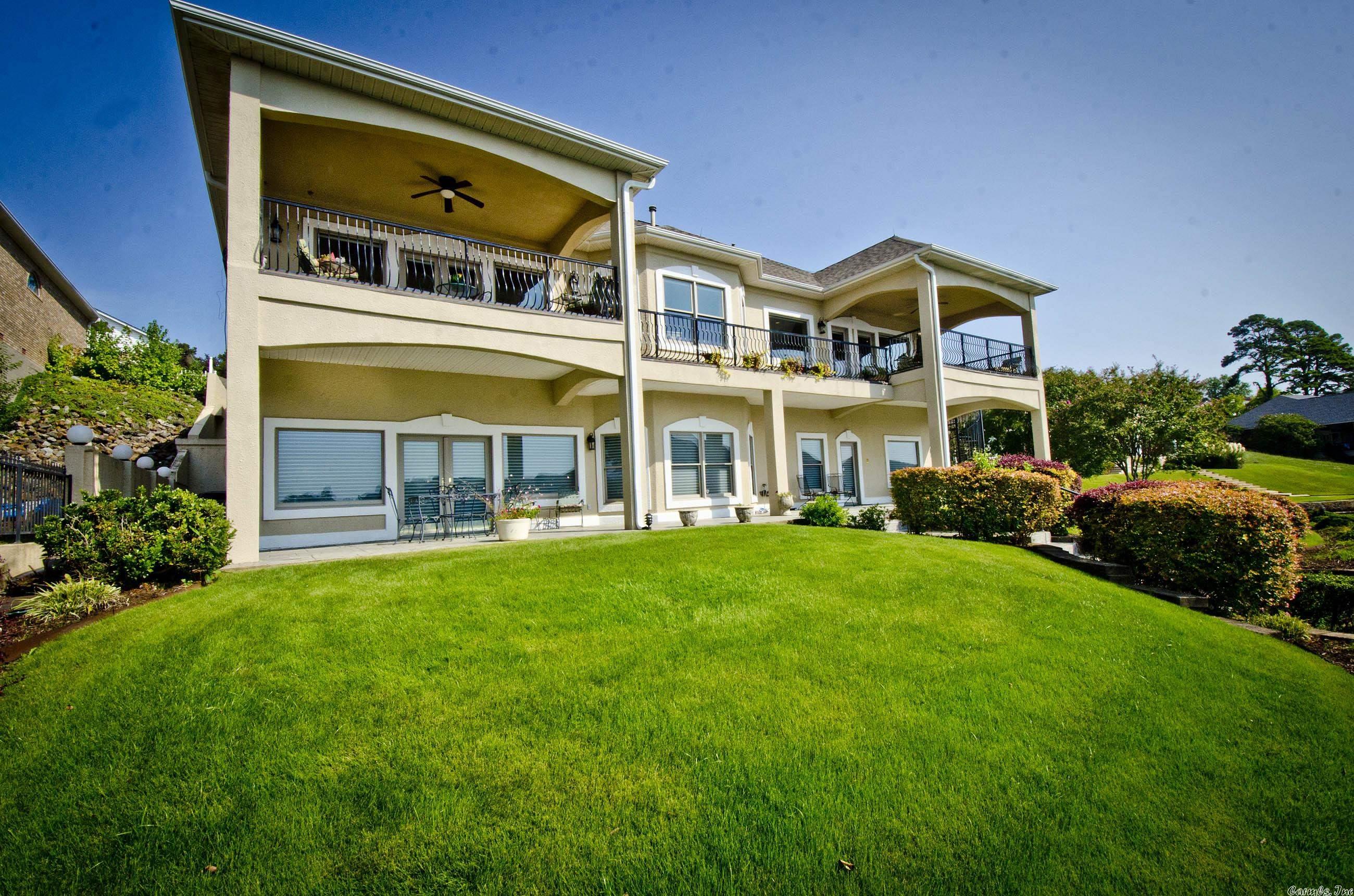 BAREFOOT BAY - Residential