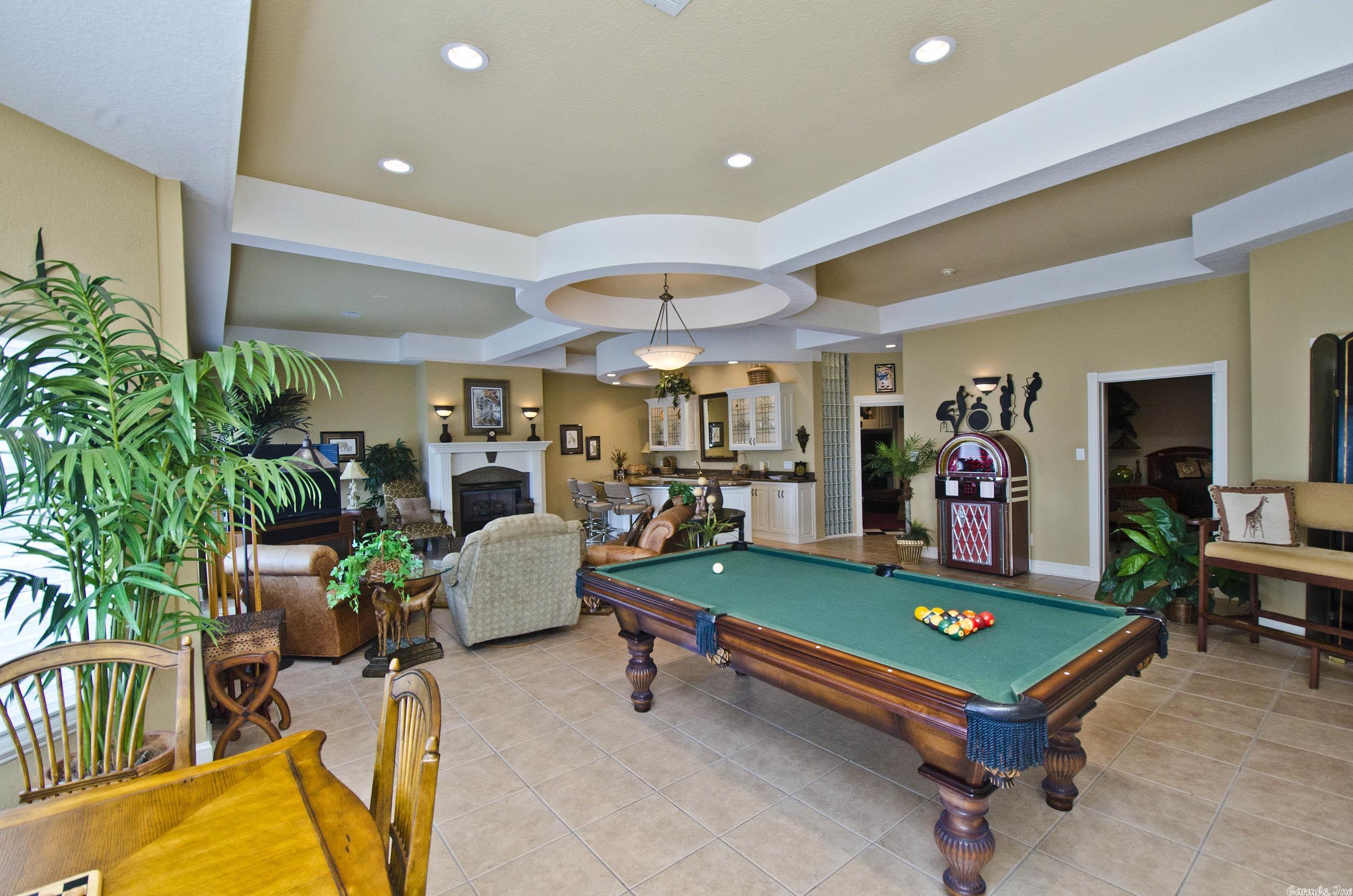 BAREFOOT BAY - Residential