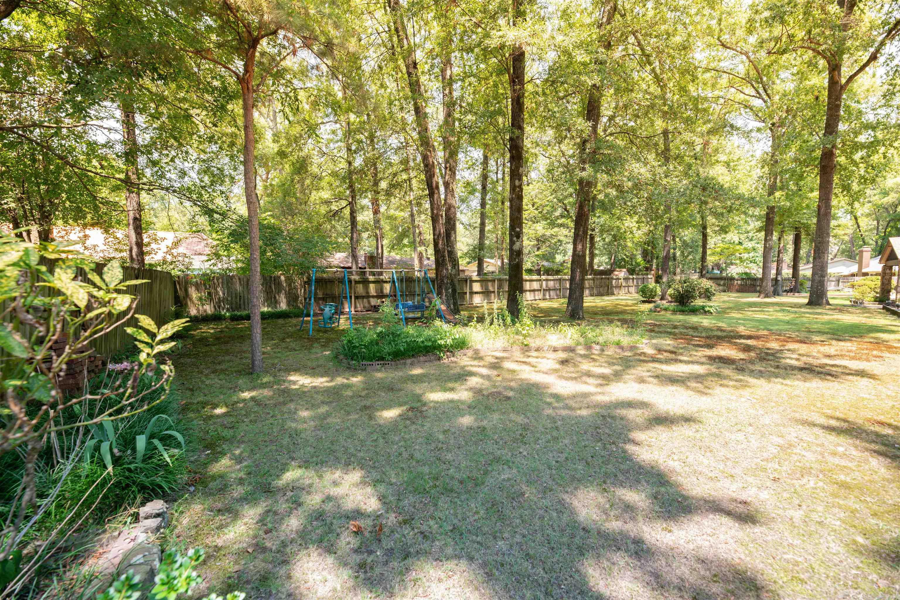 SMOKING OAKS ADD - Residential
