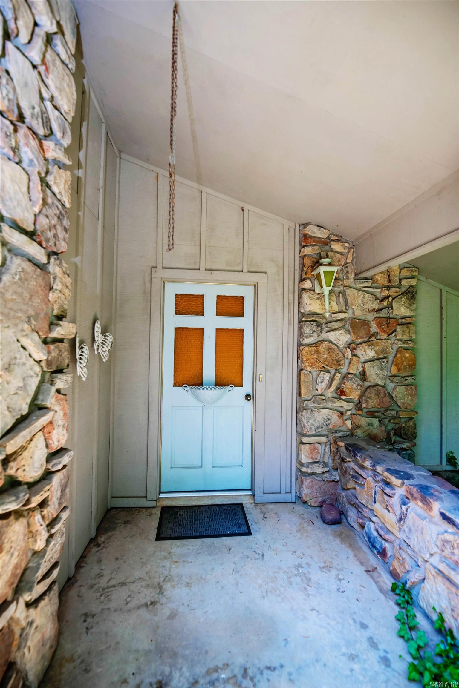 SMOKING OAKS ADD - Residential
