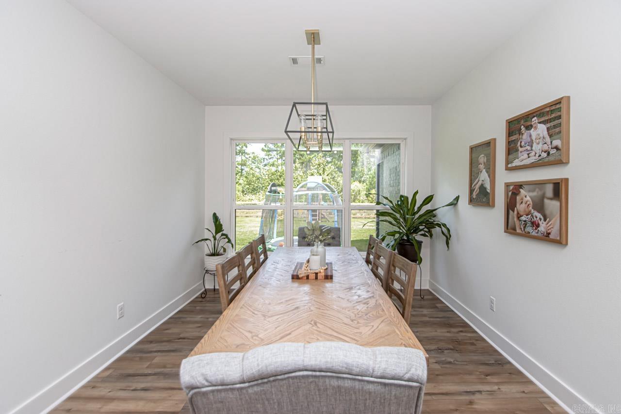 CREEKSIDE - Residential