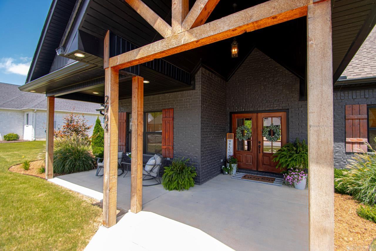 CREEKSIDE - Residential