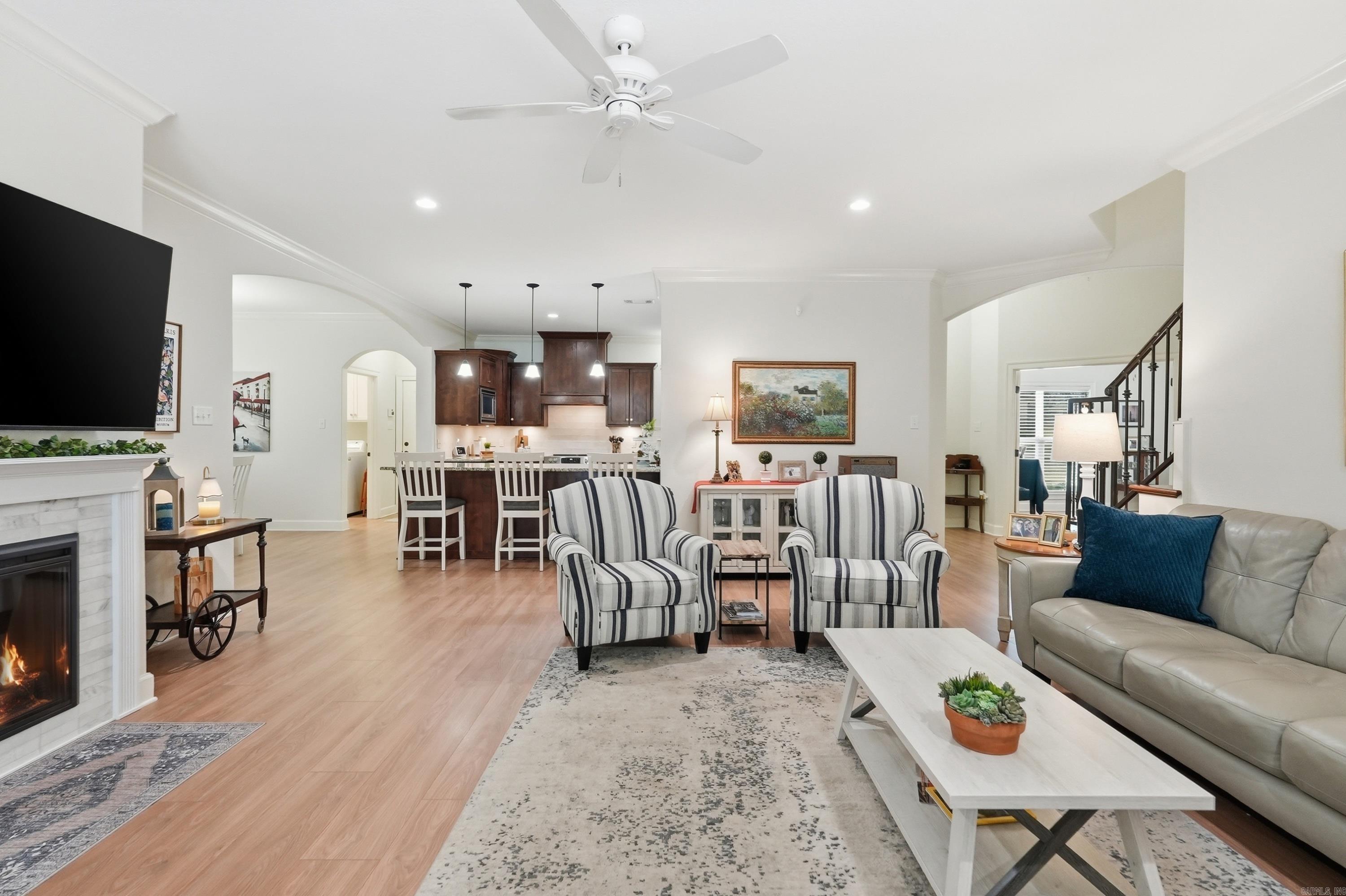 CHAPEL CREEK - Residential