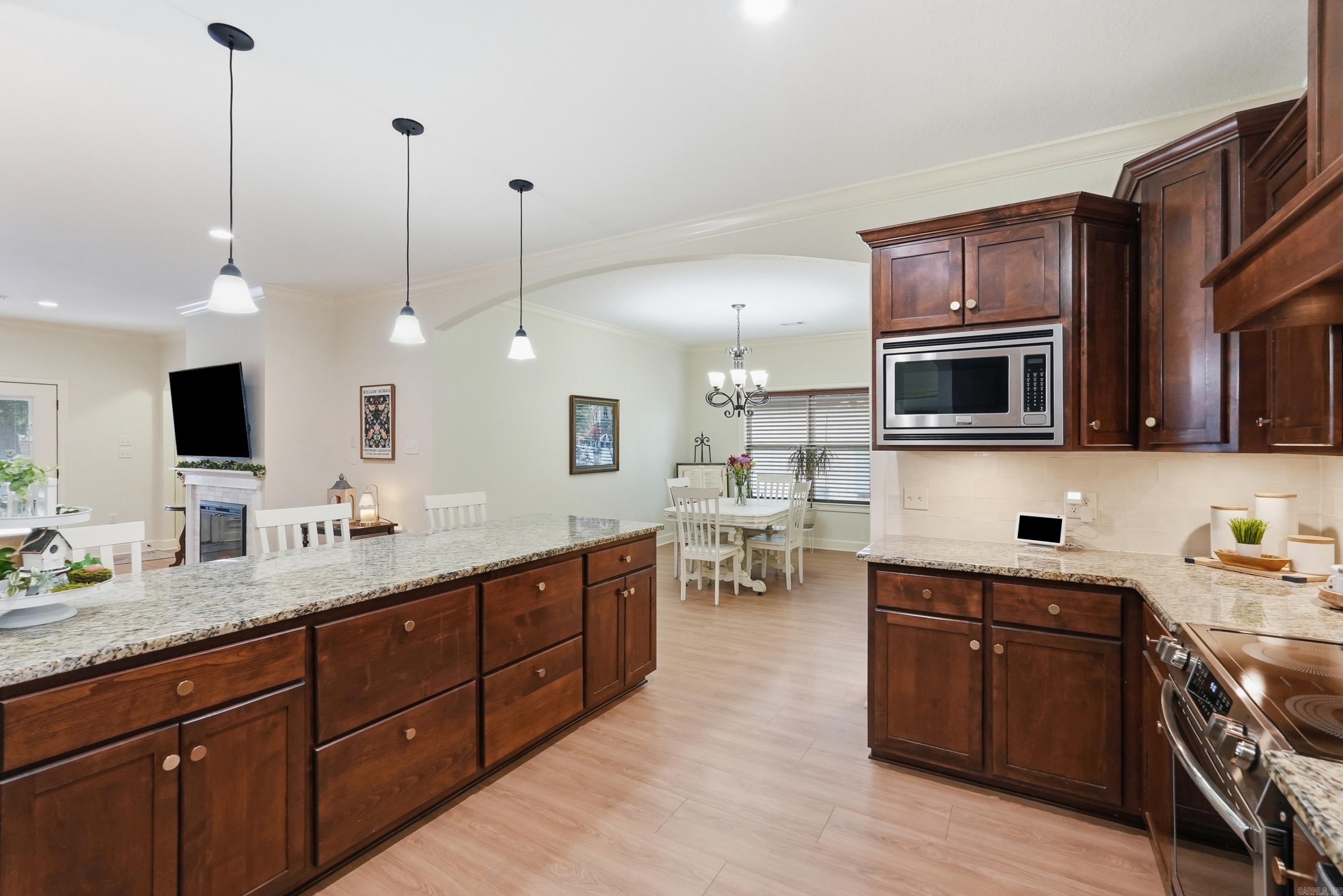 CHAPEL CREEK - Residential