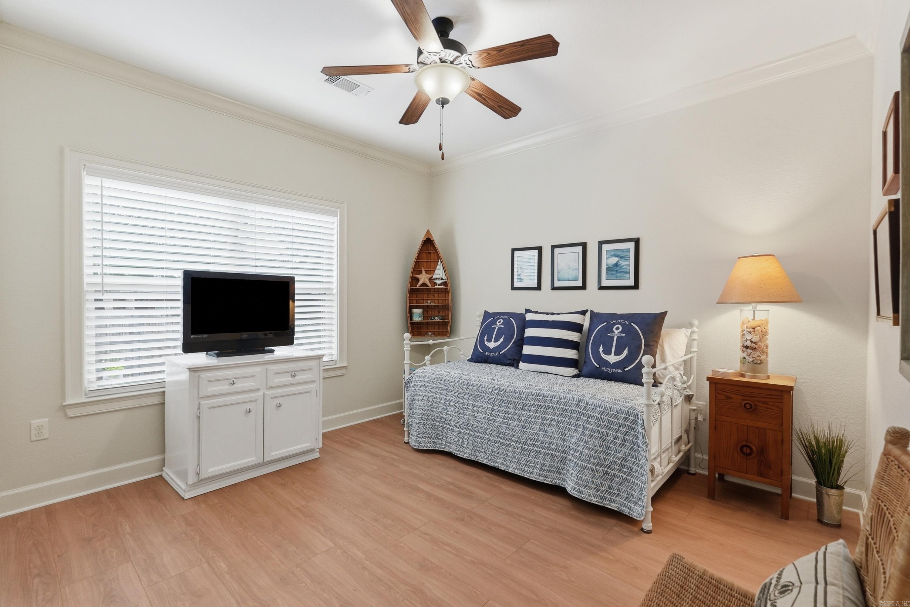 CHAPEL CREEK - Residential