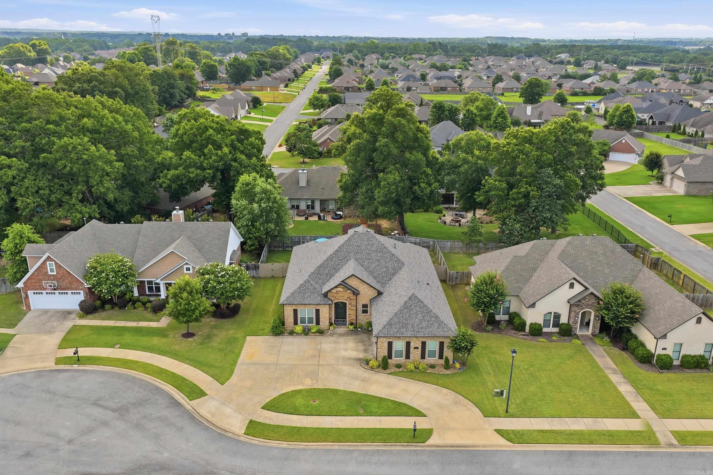 CHAPEL CREEK - Residential