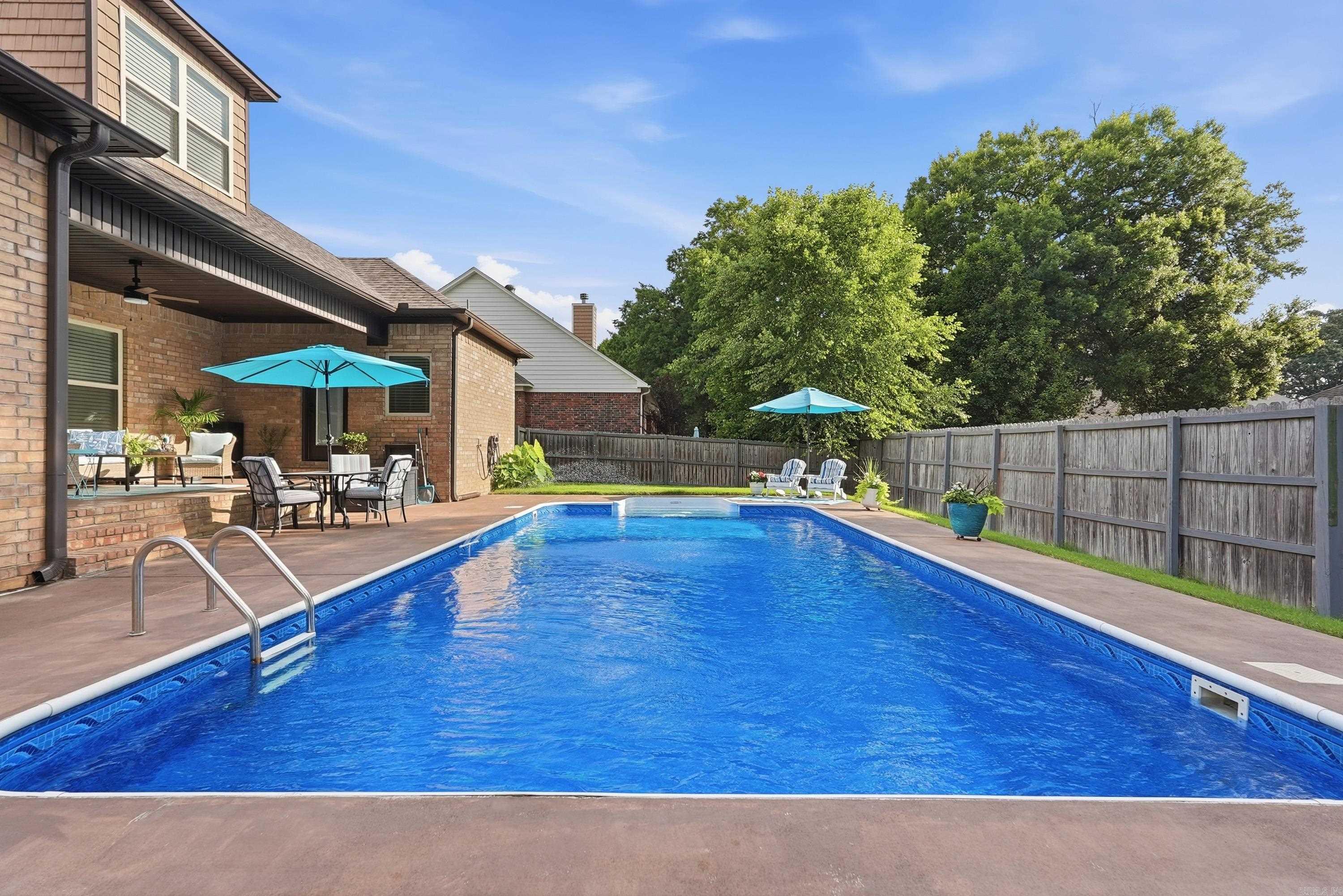 CHAPEL CREEK - Residential