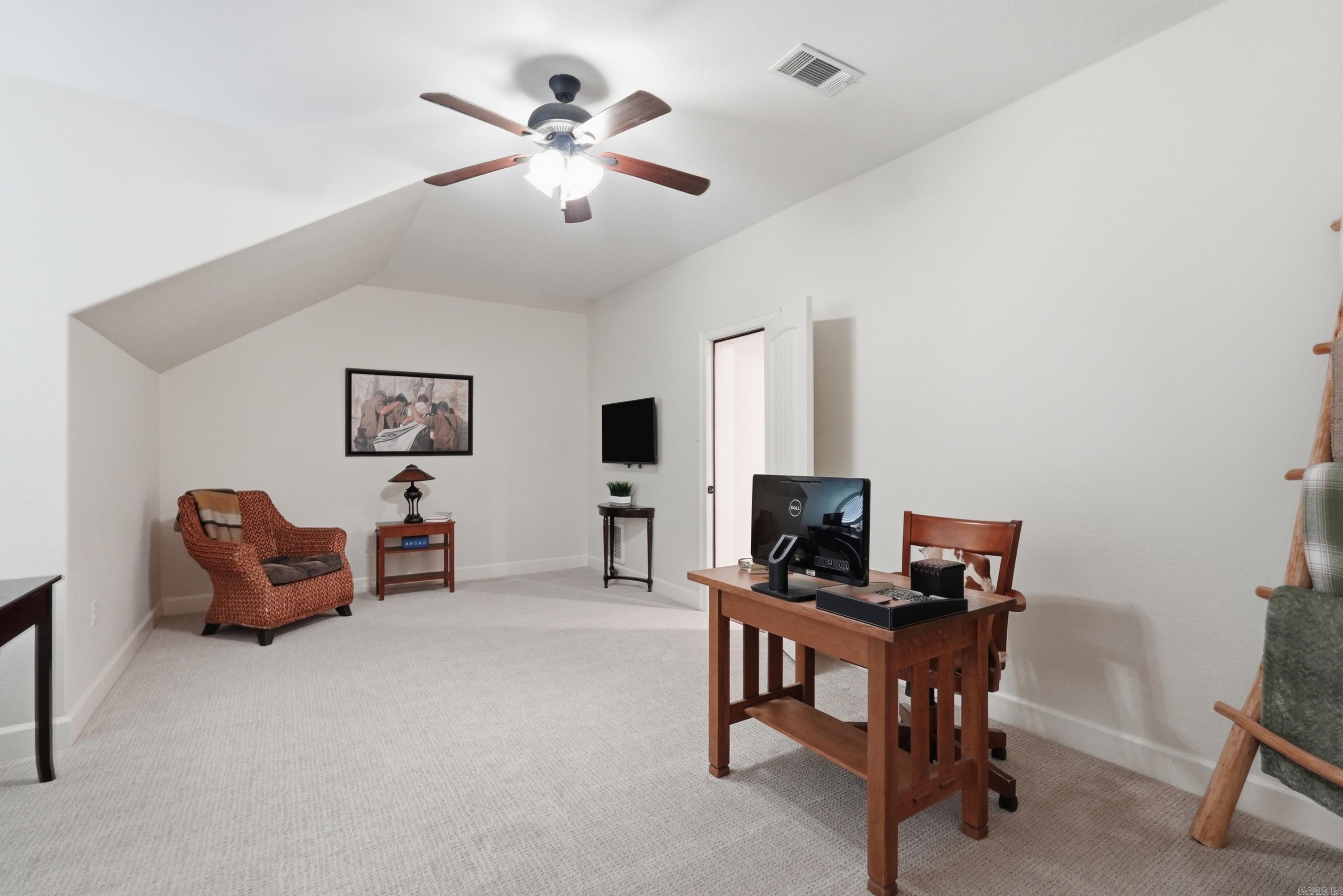 CHAPEL CREEK - Residential