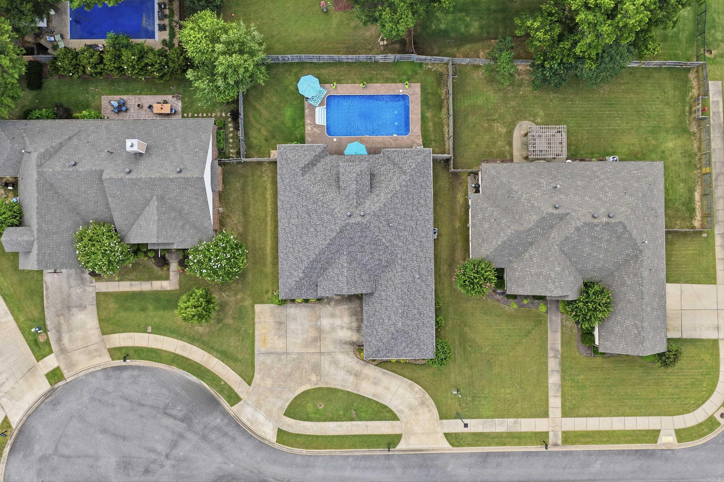 CHAPEL CREEK - Residential