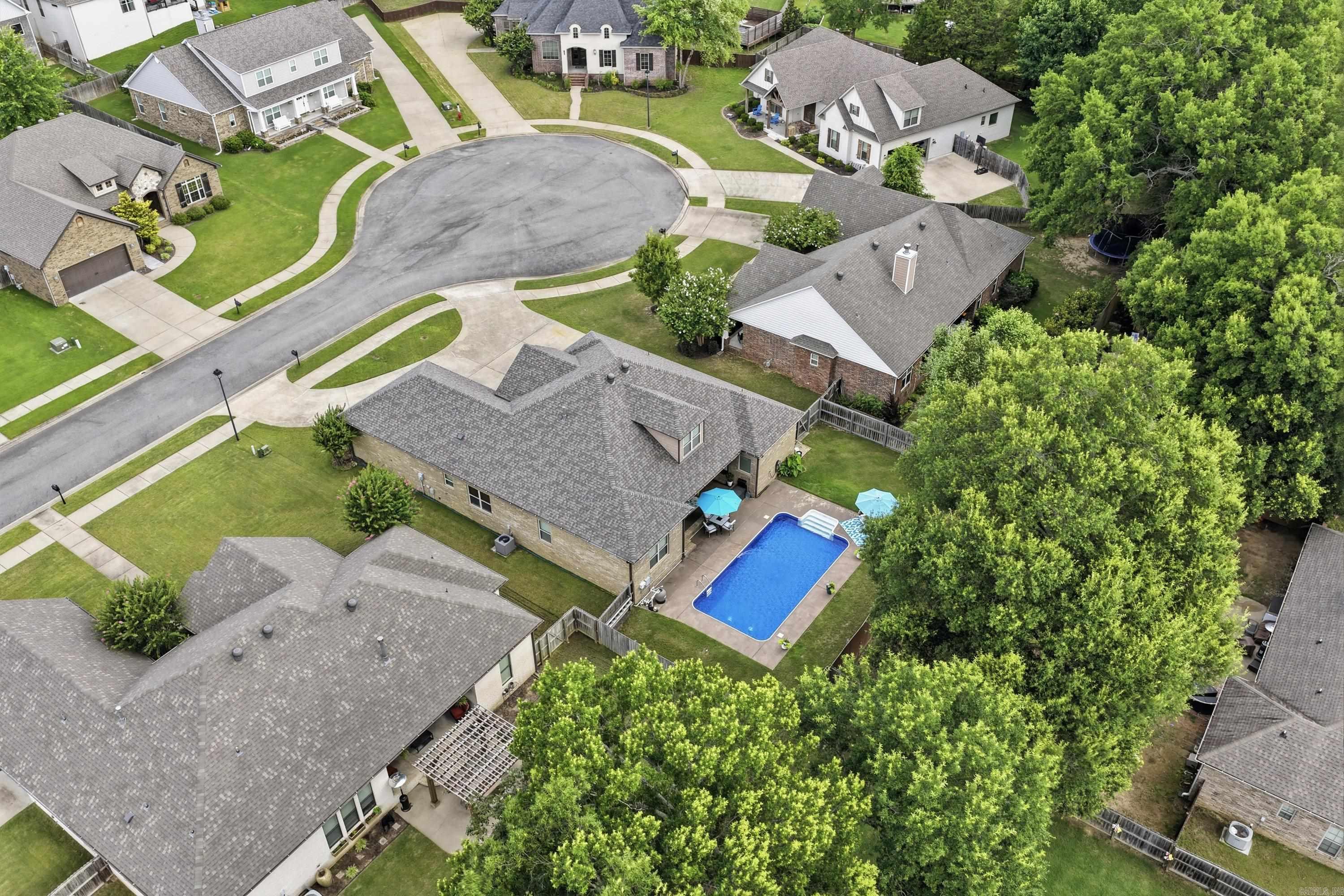 CHAPEL CREEK - Residential