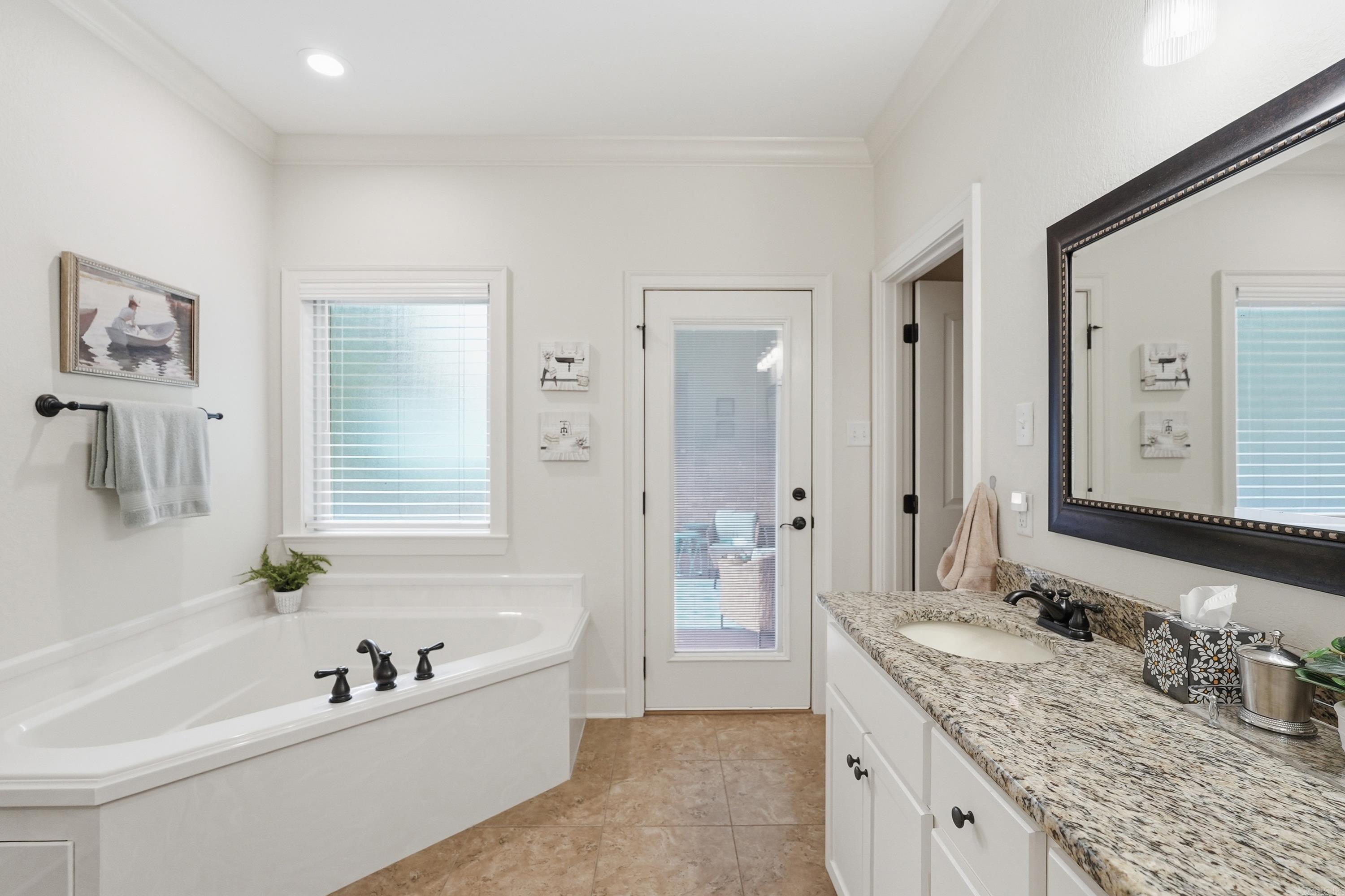 CHAPEL CREEK - Residential