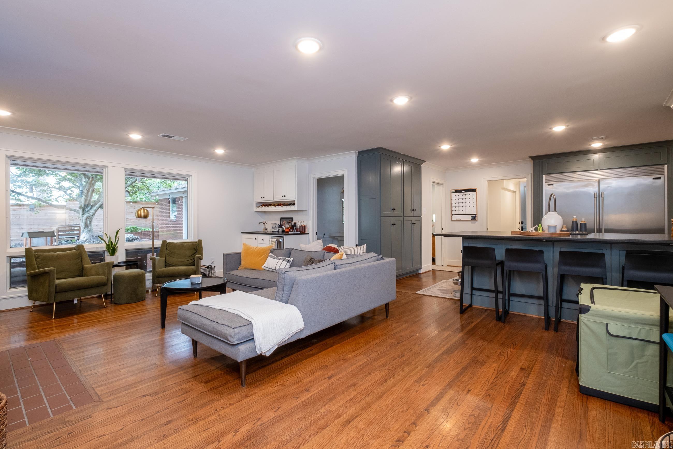 PALISADE ESTATE - Residential