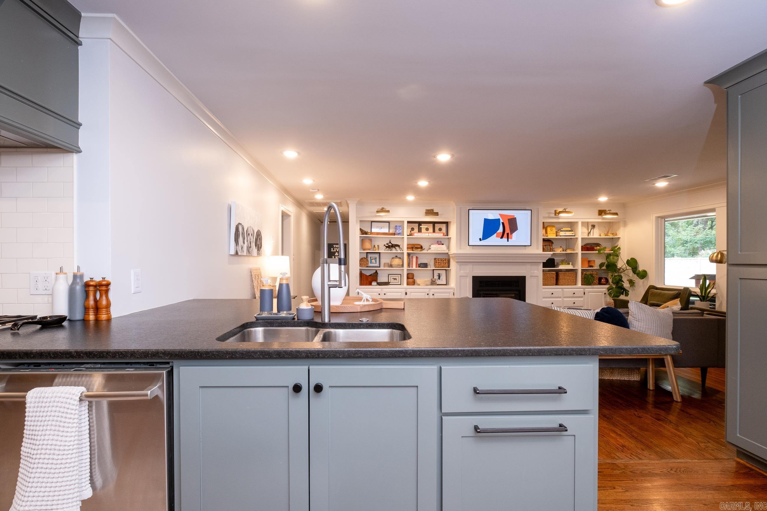PALISADE ESTATE - Residential