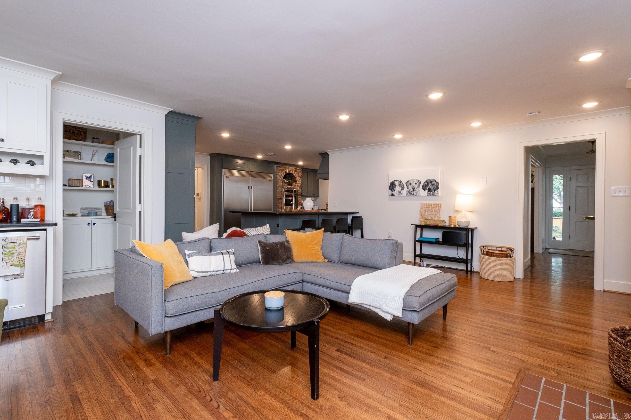 PALISADE ESTATE - Residential