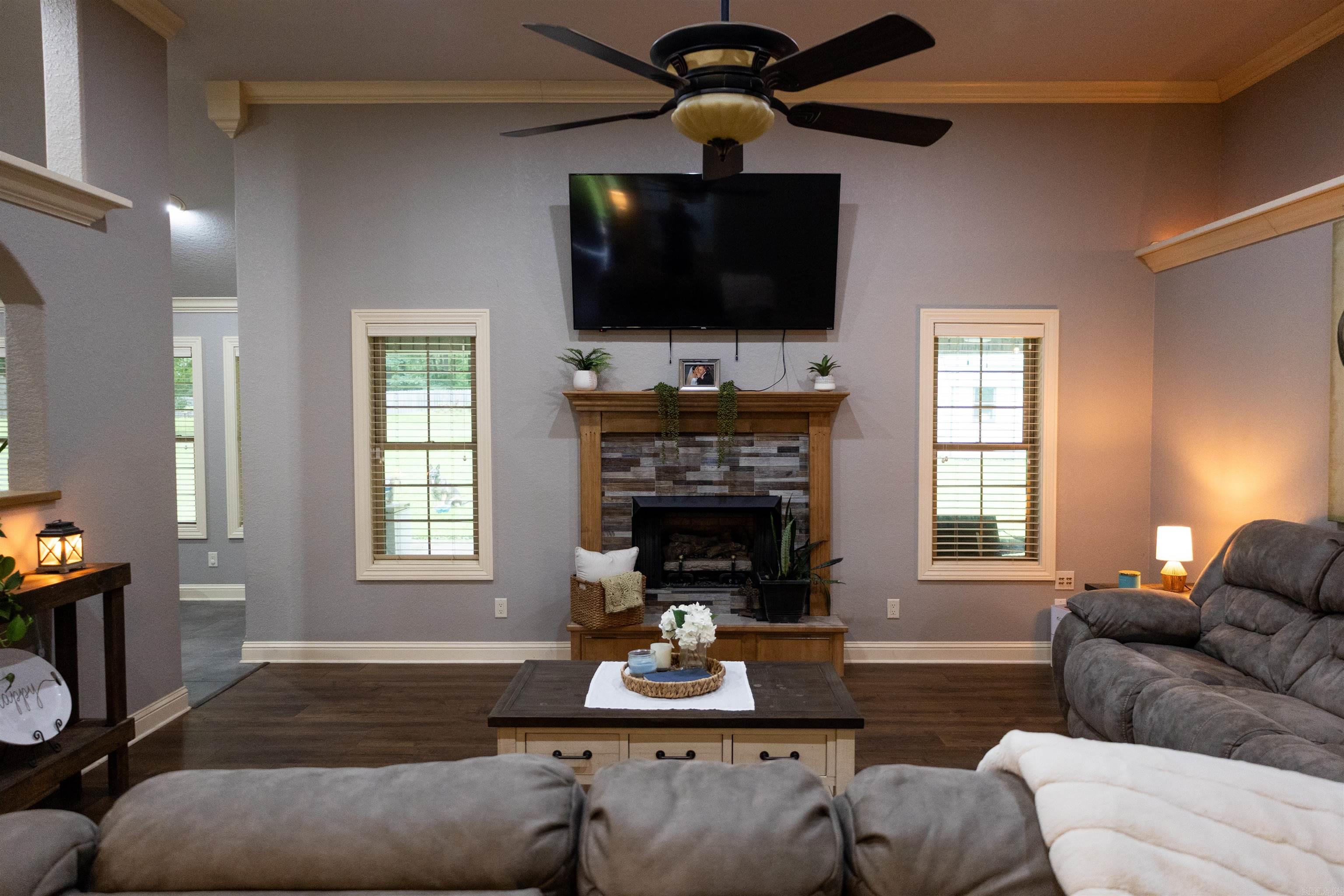 PARKWAY VILLAGE - Residential