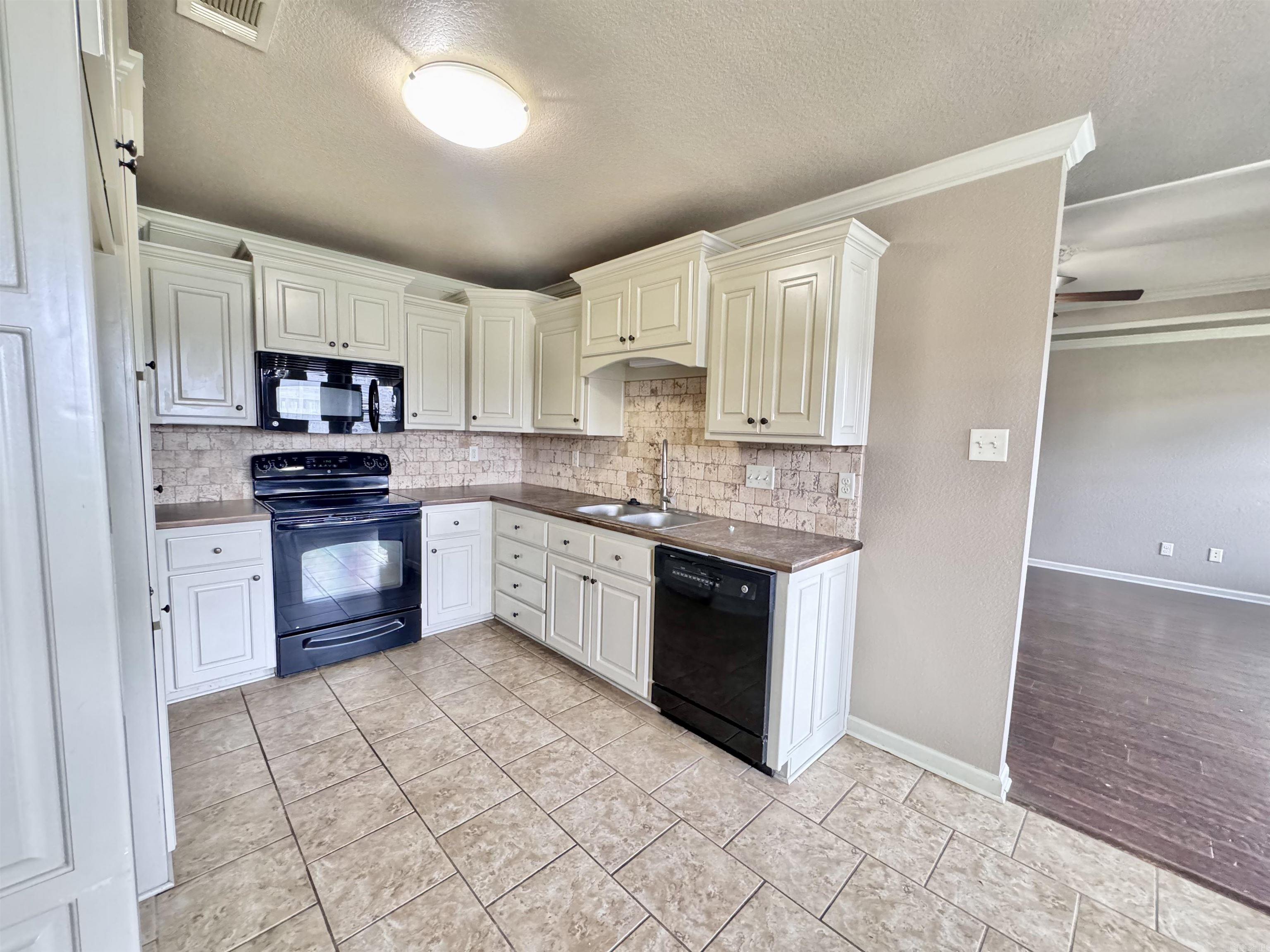 Orchard Hollow Estates - Residential