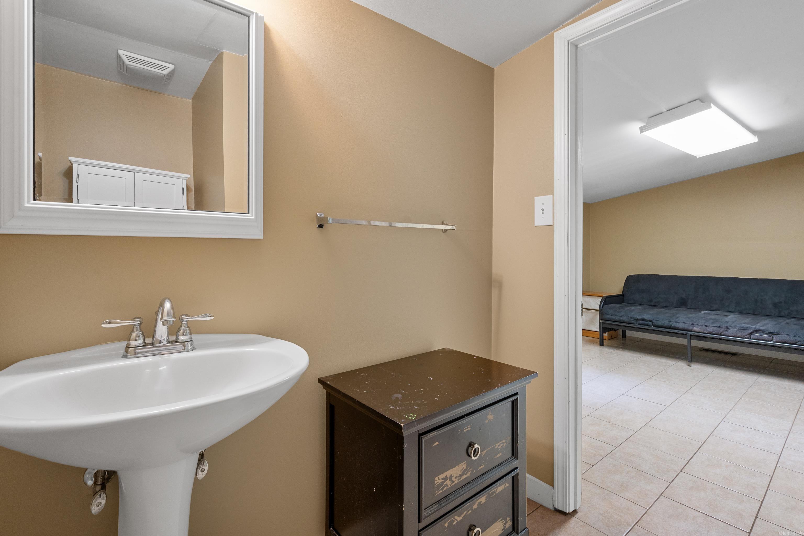 LEIPER HEIGHTS ADDITION - Residential