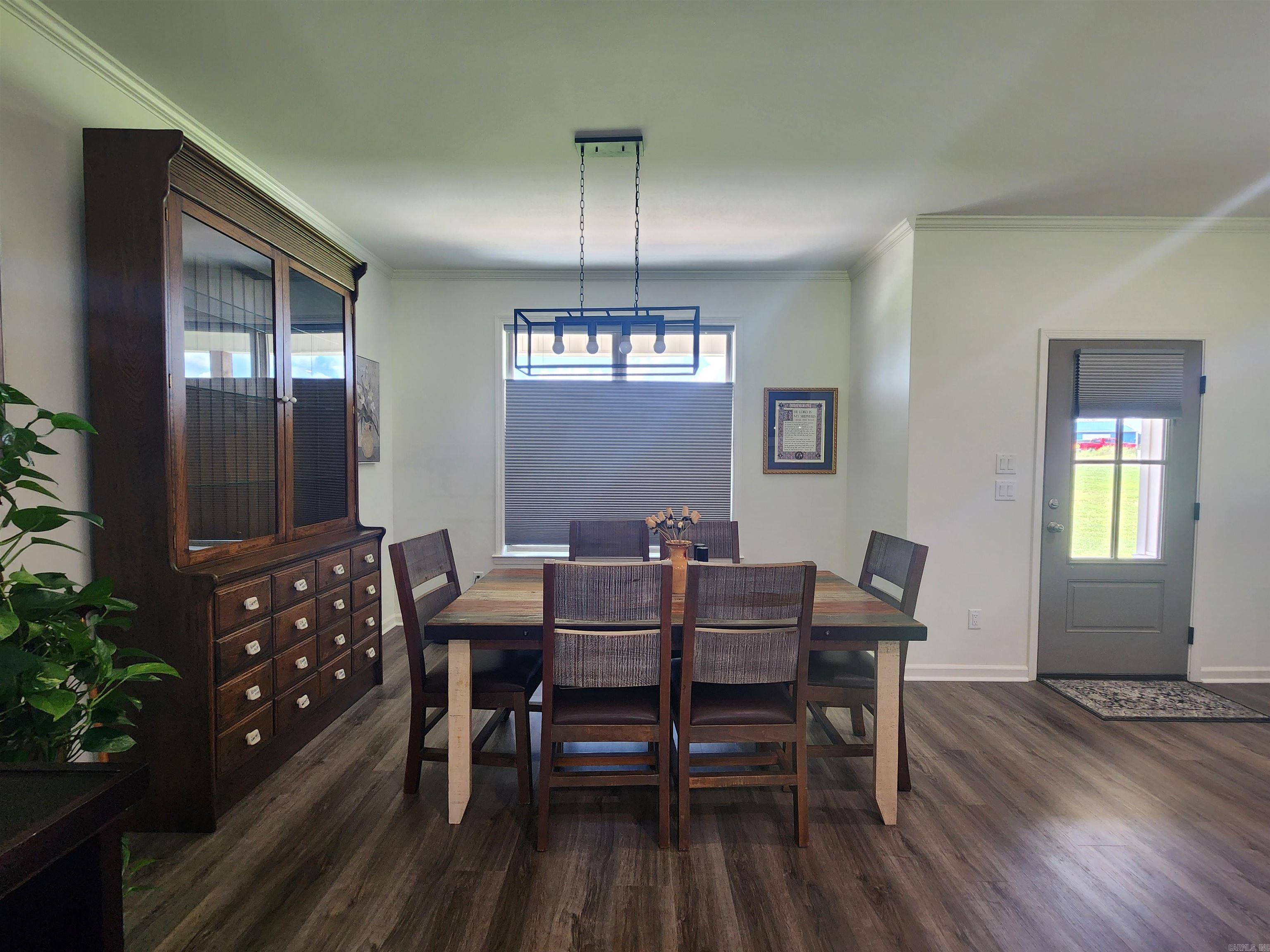 EAGLE RIDGE ESTATES - Residential