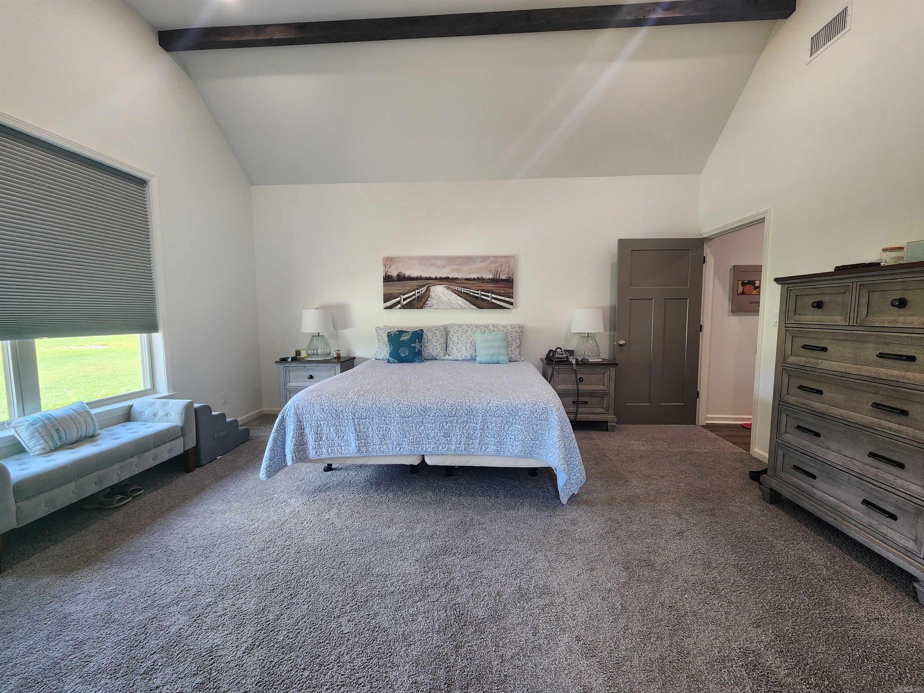 EAGLE RIDGE ESTATES - Residential