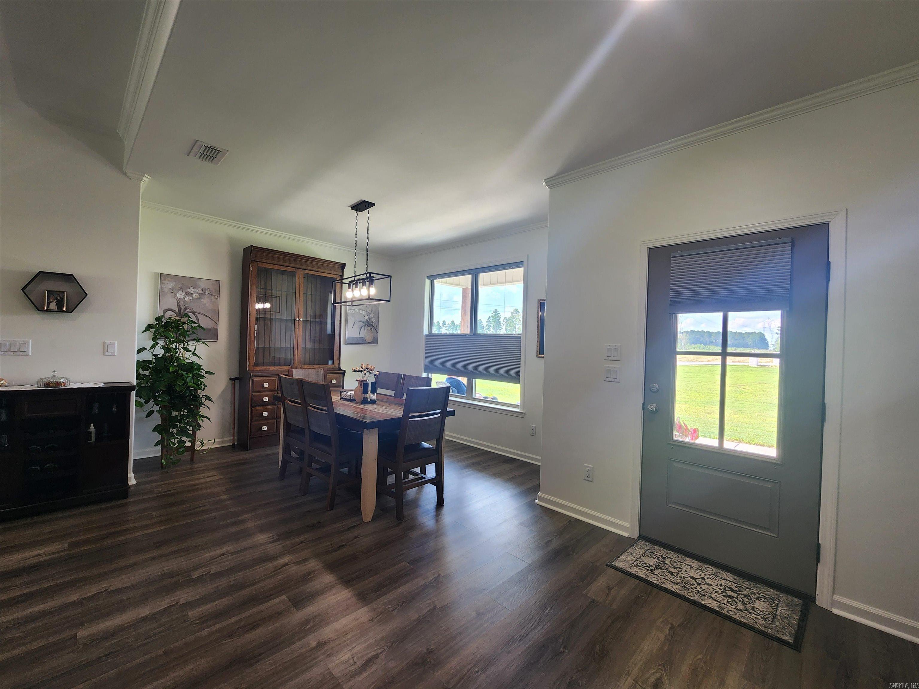 EAGLE RIDGE ESTATES - Residential