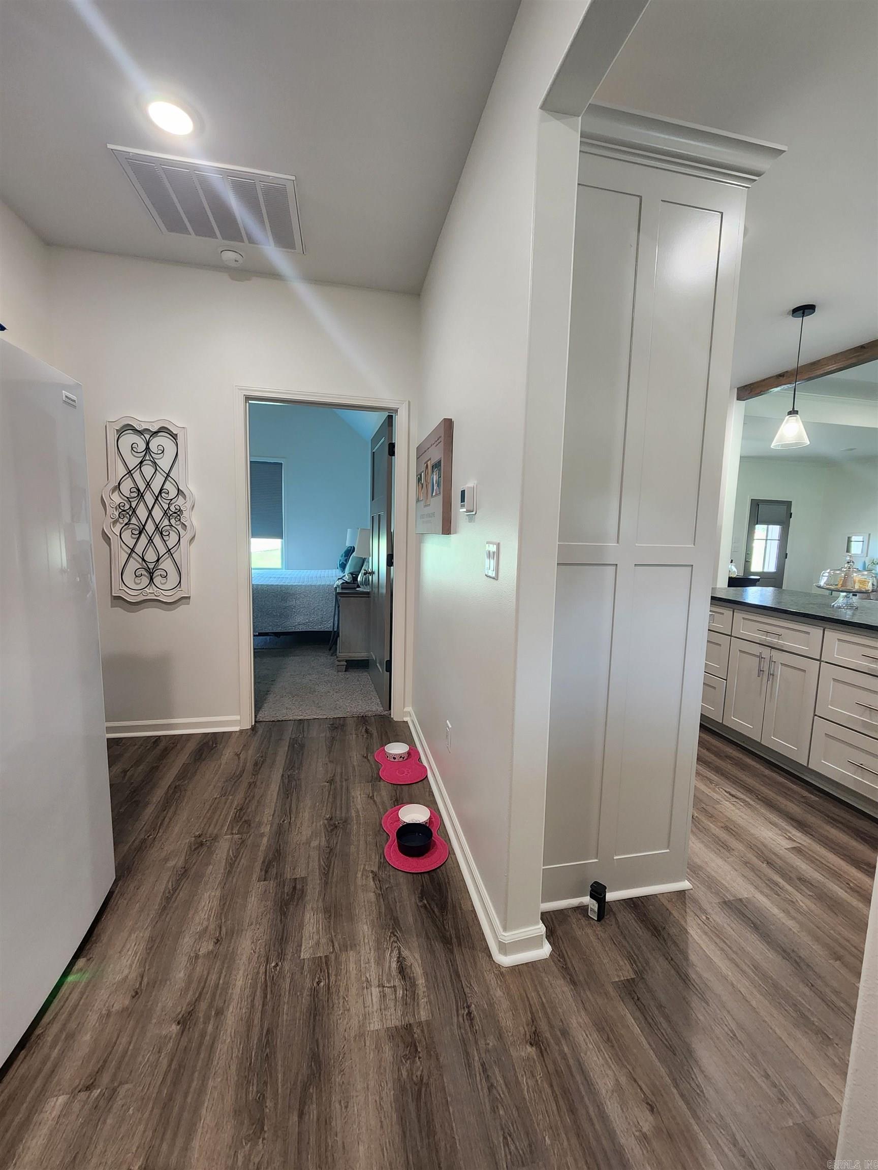 EAGLE RIDGE ESTATES - Residential