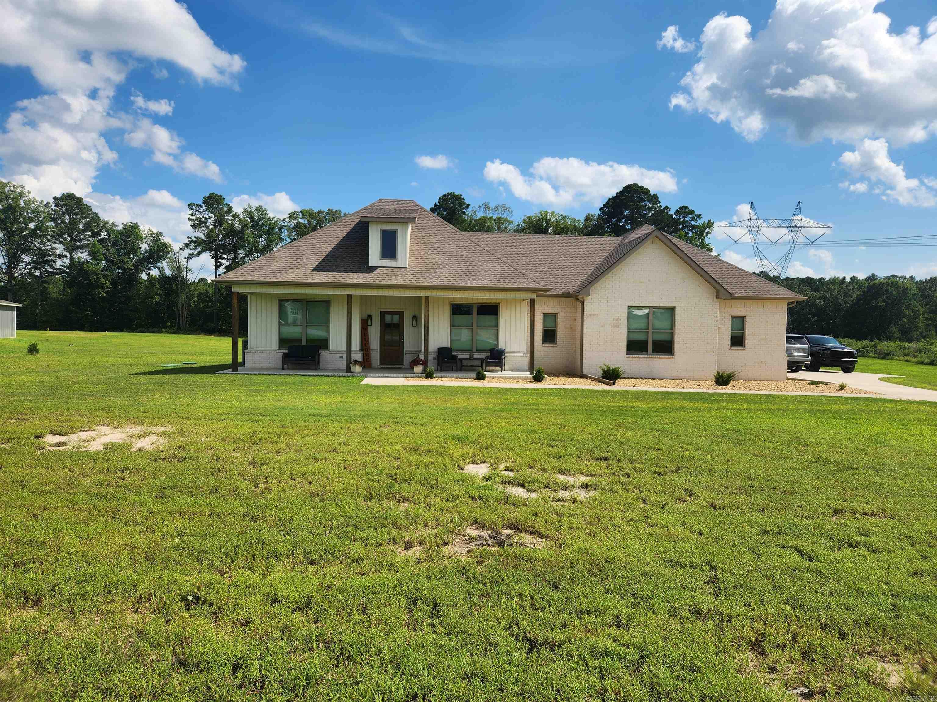 EAGLE RIDGE ESTATES - Residential