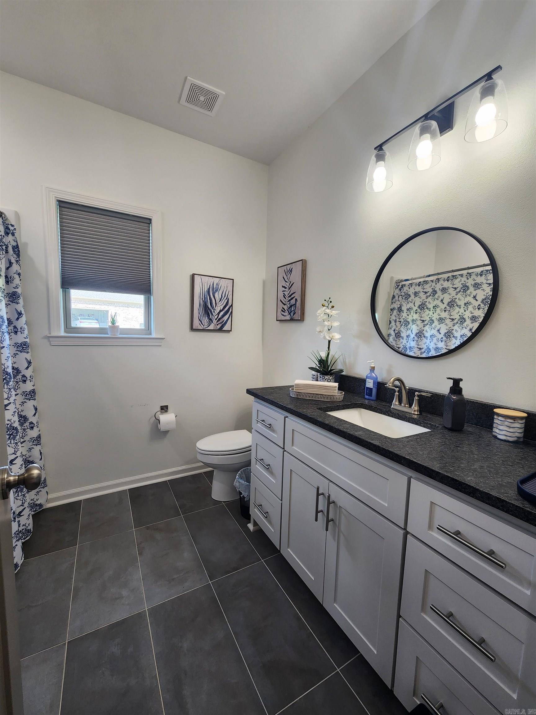 EAGLE RIDGE ESTATES - Residential