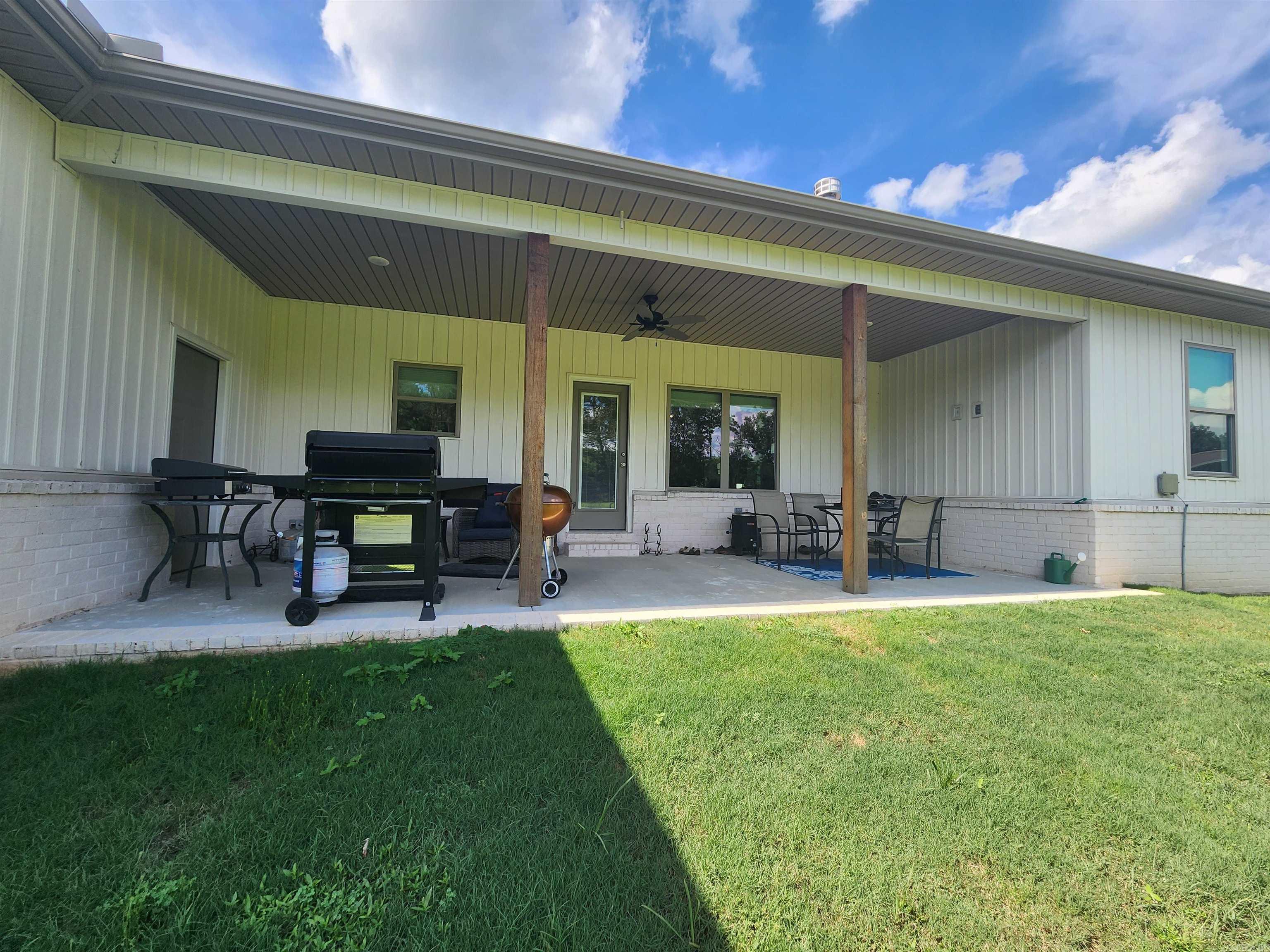 EAGLE RIDGE ESTATES - Residential