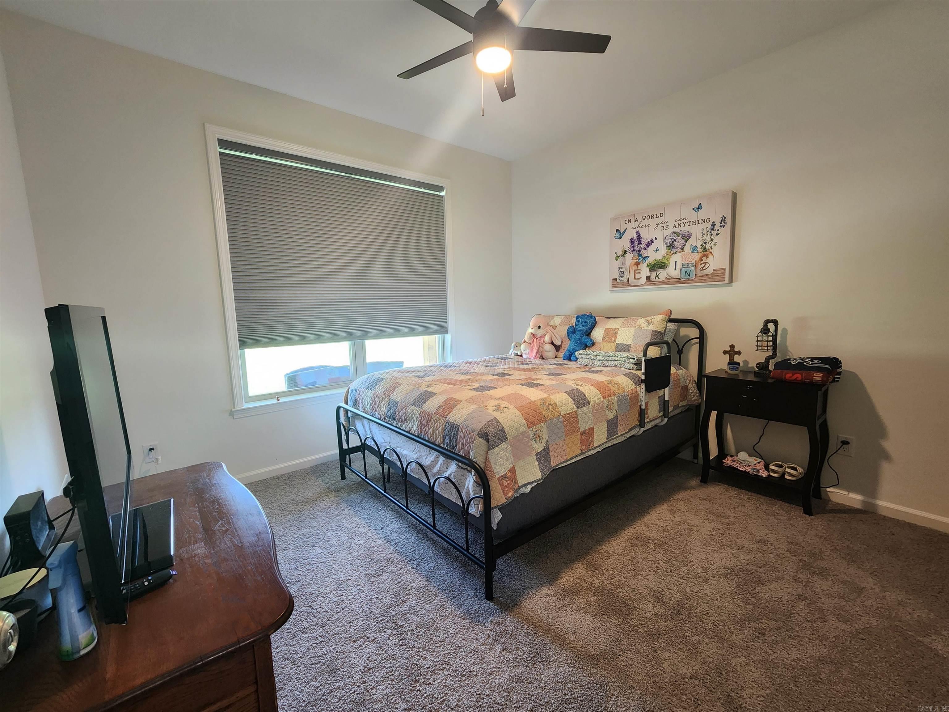 EAGLE RIDGE ESTATES - Residential