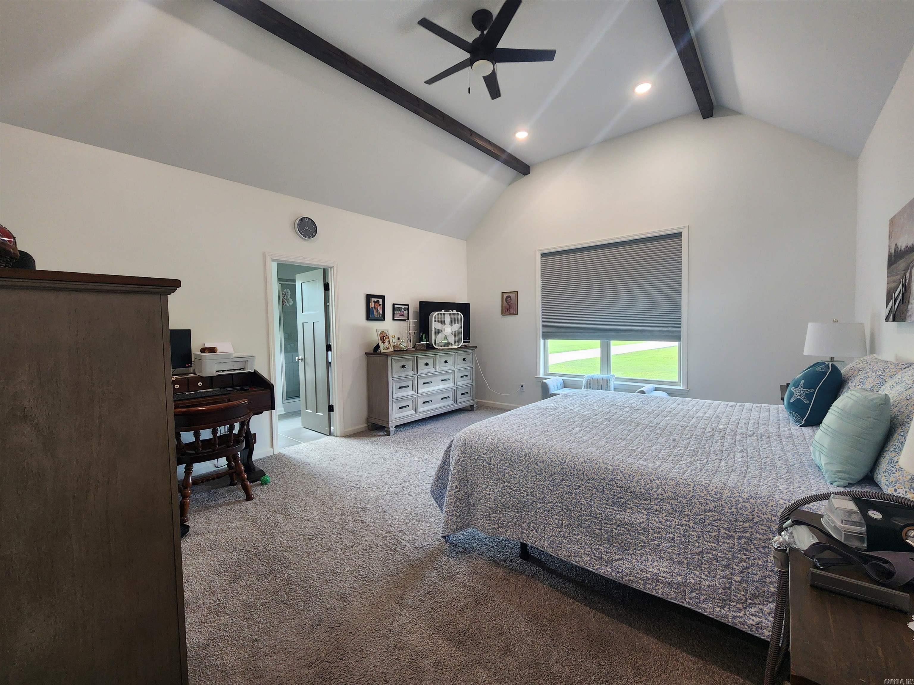 EAGLE RIDGE ESTATES - Residential