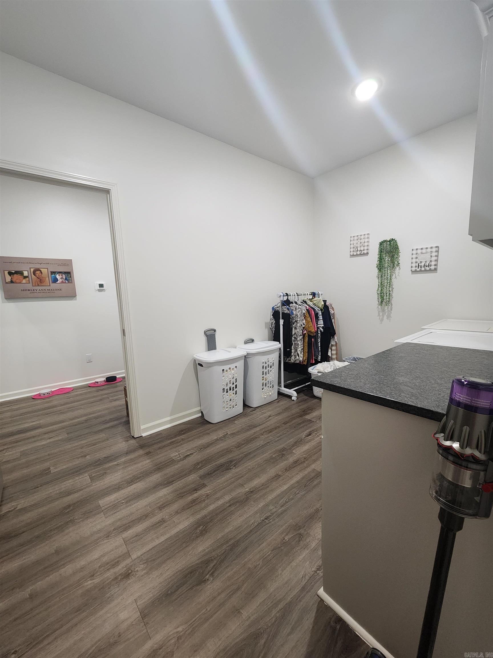 EAGLE RIDGE ESTATES - Residential