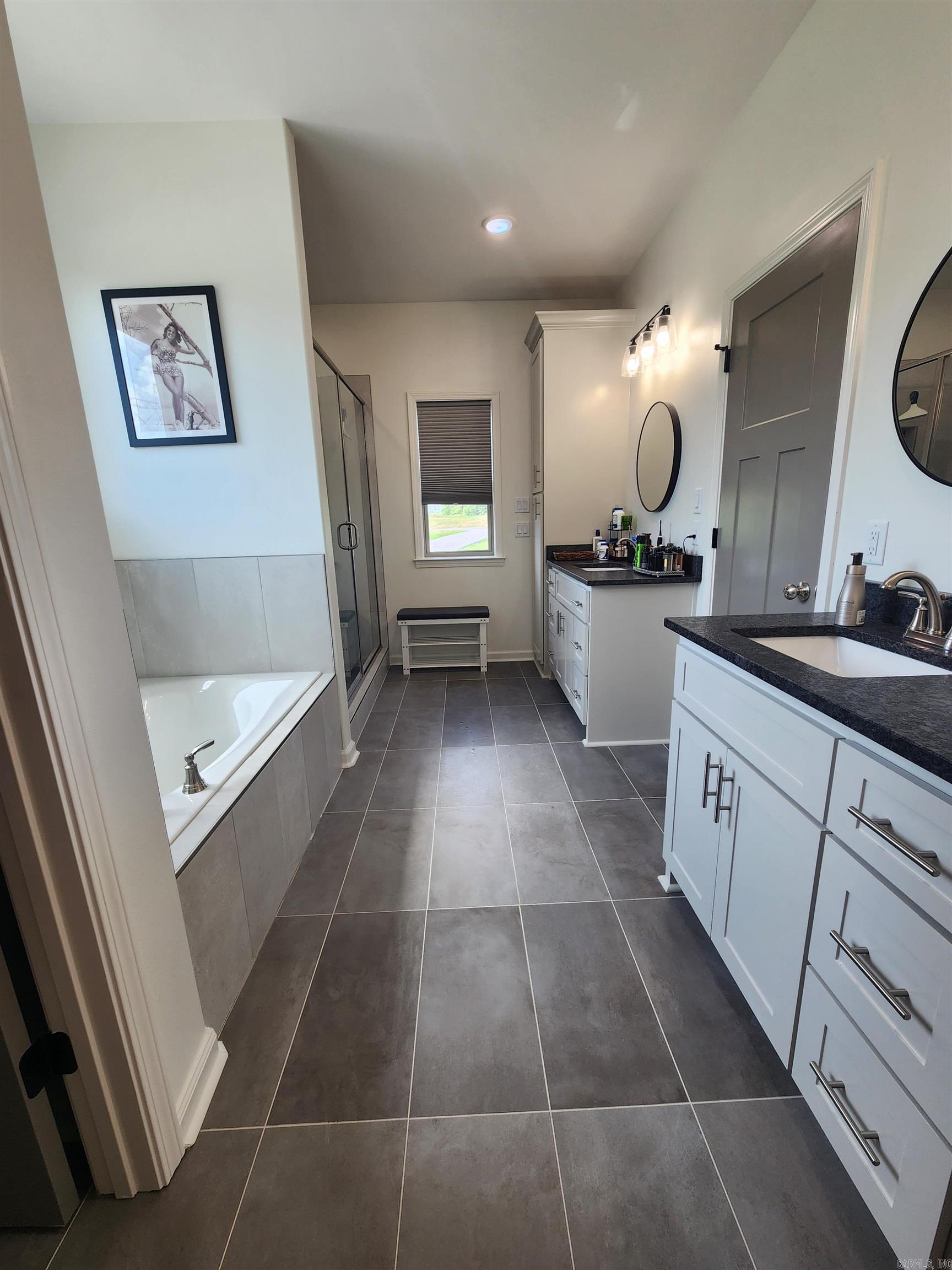 EAGLE RIDGE ESTATES - Residential