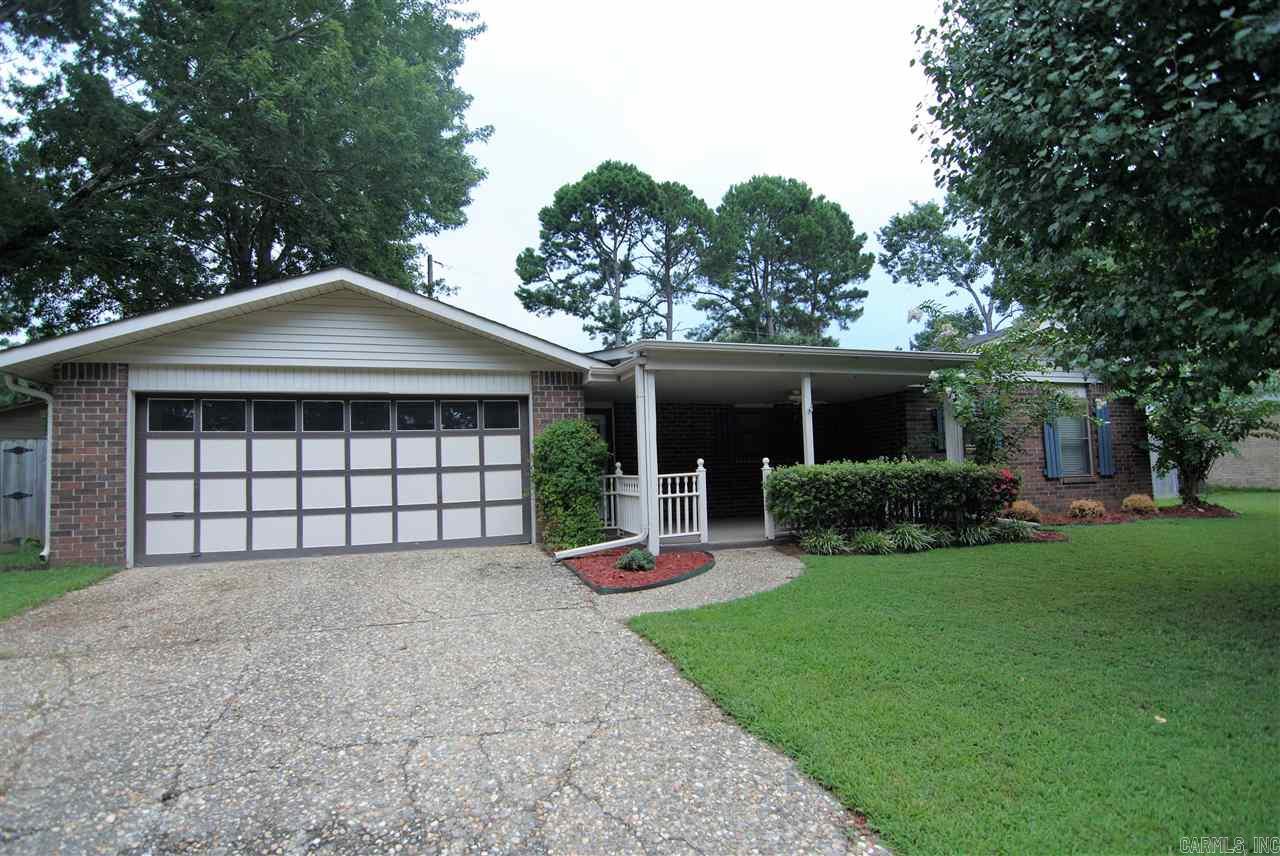 3/2 on Corner Lot on a Cul de Sac PLUS only minutes to LRAFB! Wood Laminate & Tile Flooring ...NO CARPET! Kitchen w/ TONS of Cabinets. Living Room w/Brick Wood-burning Fireplace. Covered Front Patio w/Fan, 2-car Garage, Fully Fenced Backyard, Deck & SWIMMING POOL! WEEKLY POOL MAINTENANCE INCLUDED IN RENT! Dogs w/Owner Approval. Fee/Deposit based on Type & Size