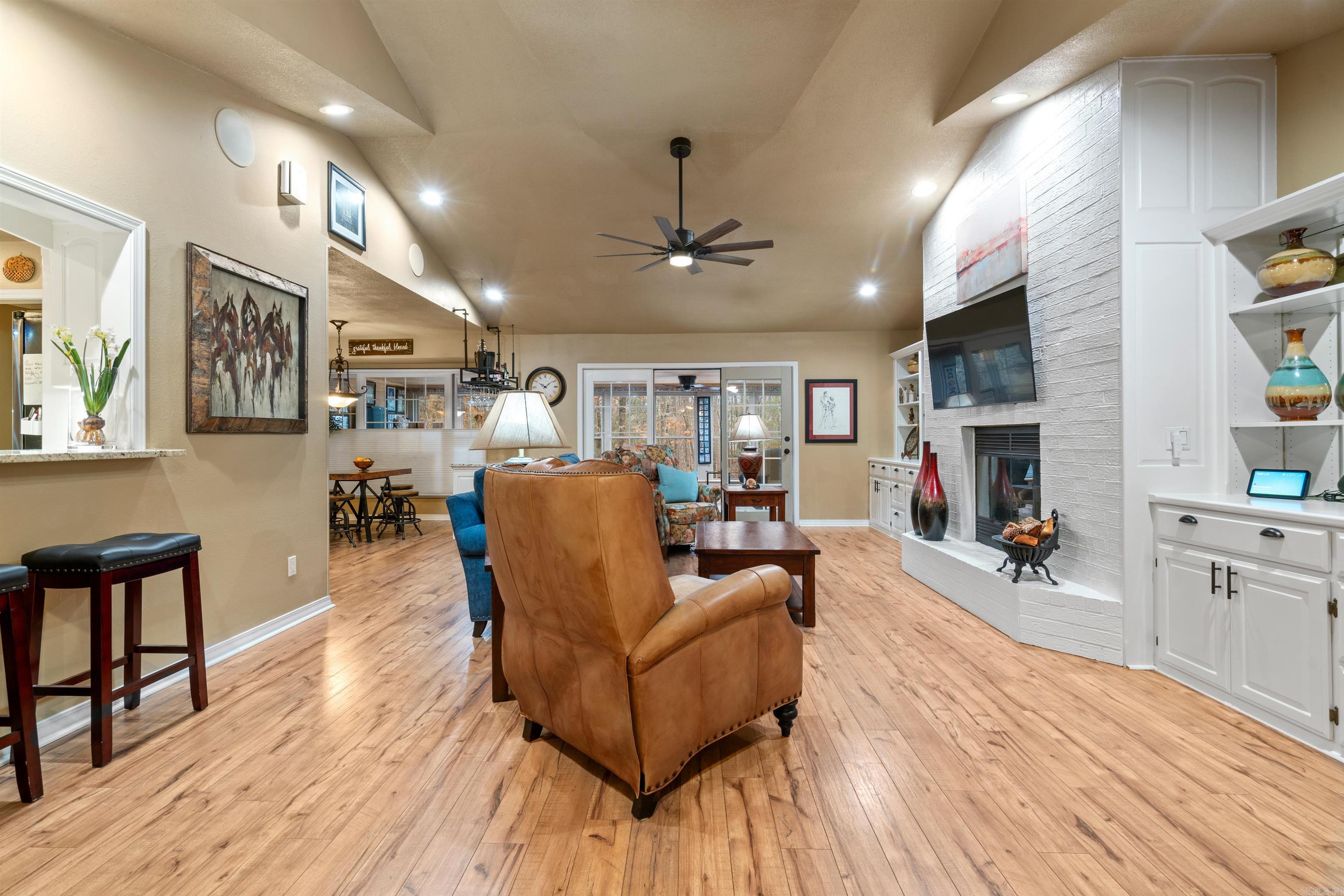 Tiburon - Residential