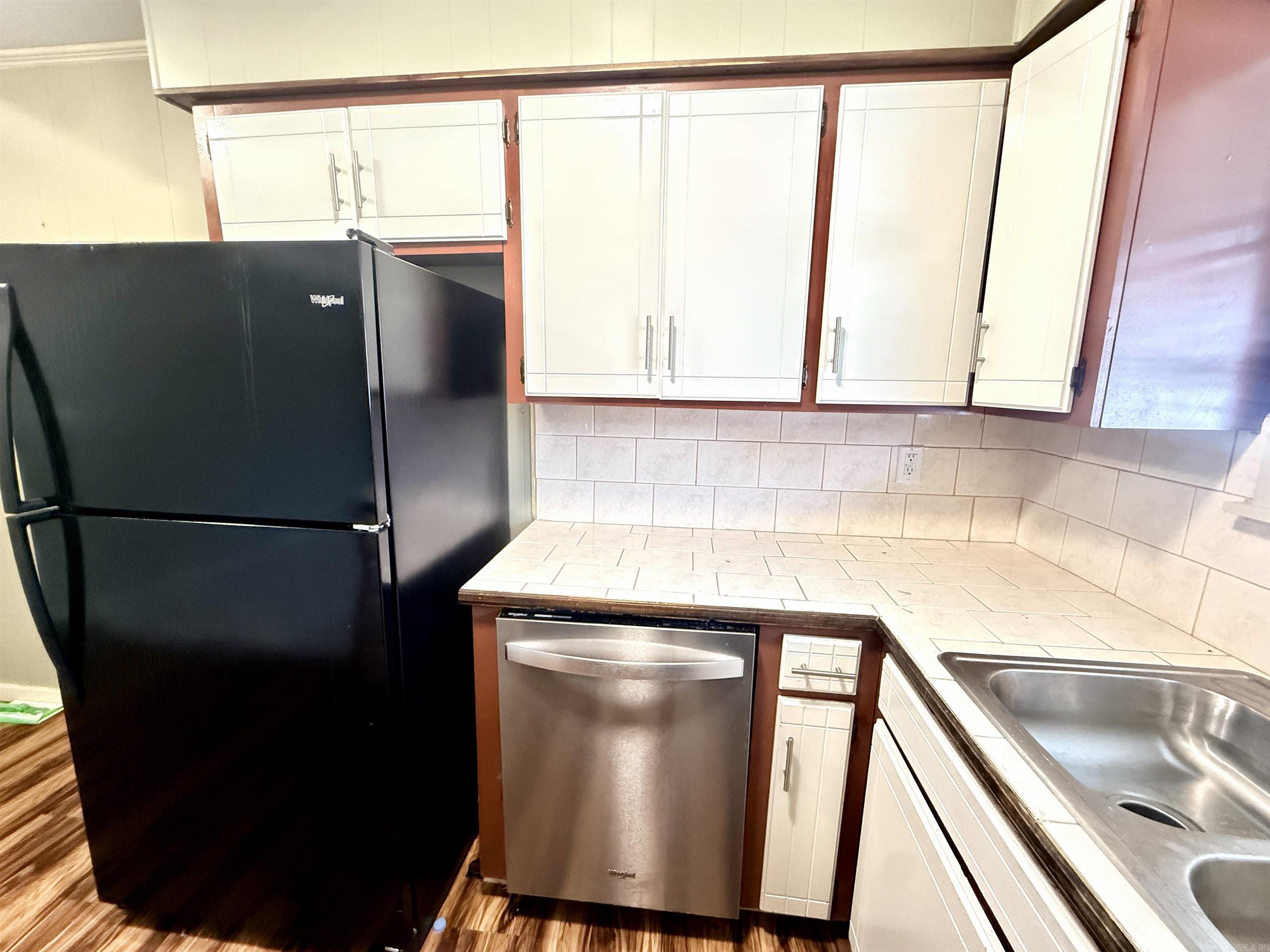 Linwood - Residential Lease