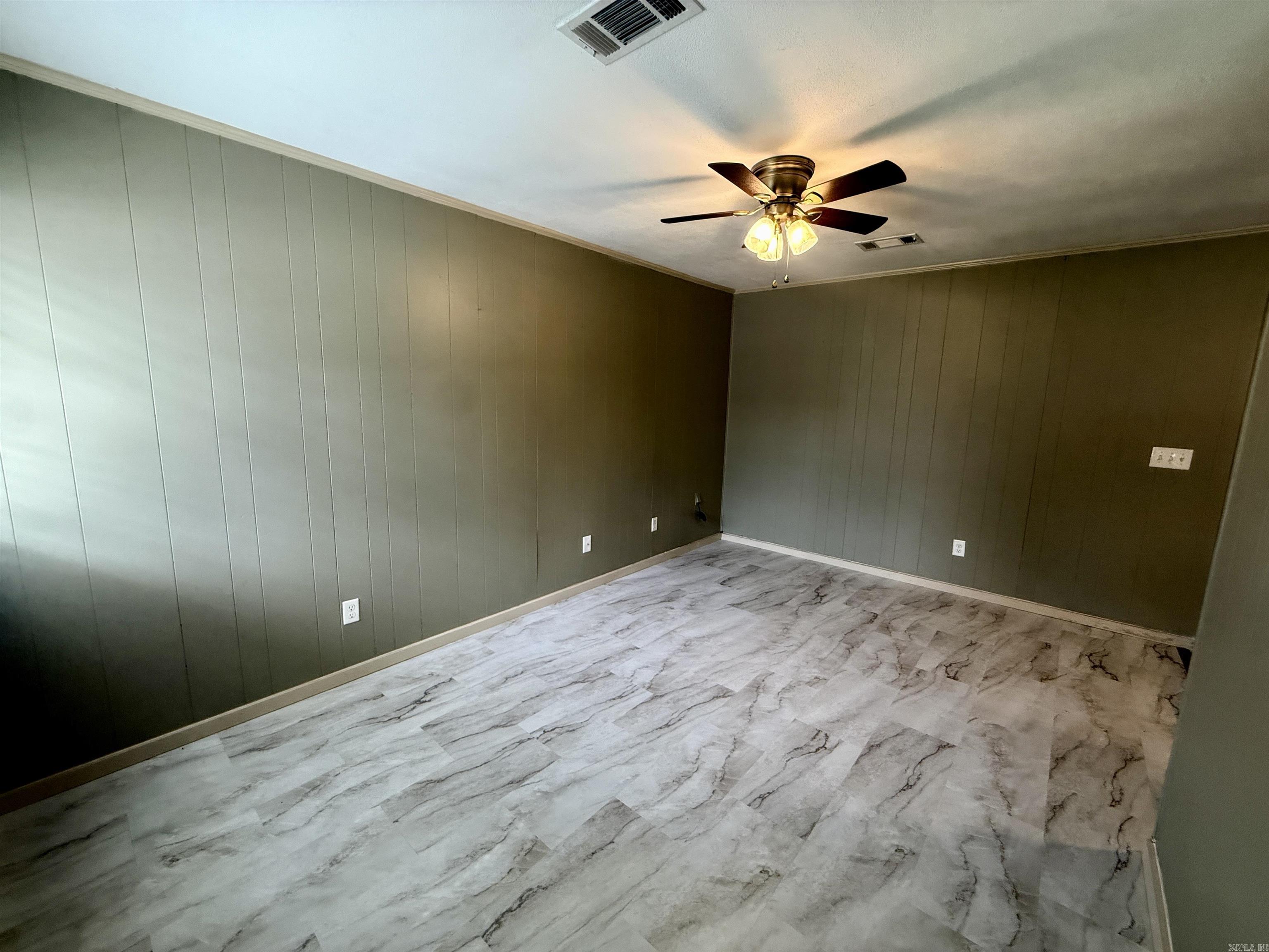 Linwood - Residential Lease