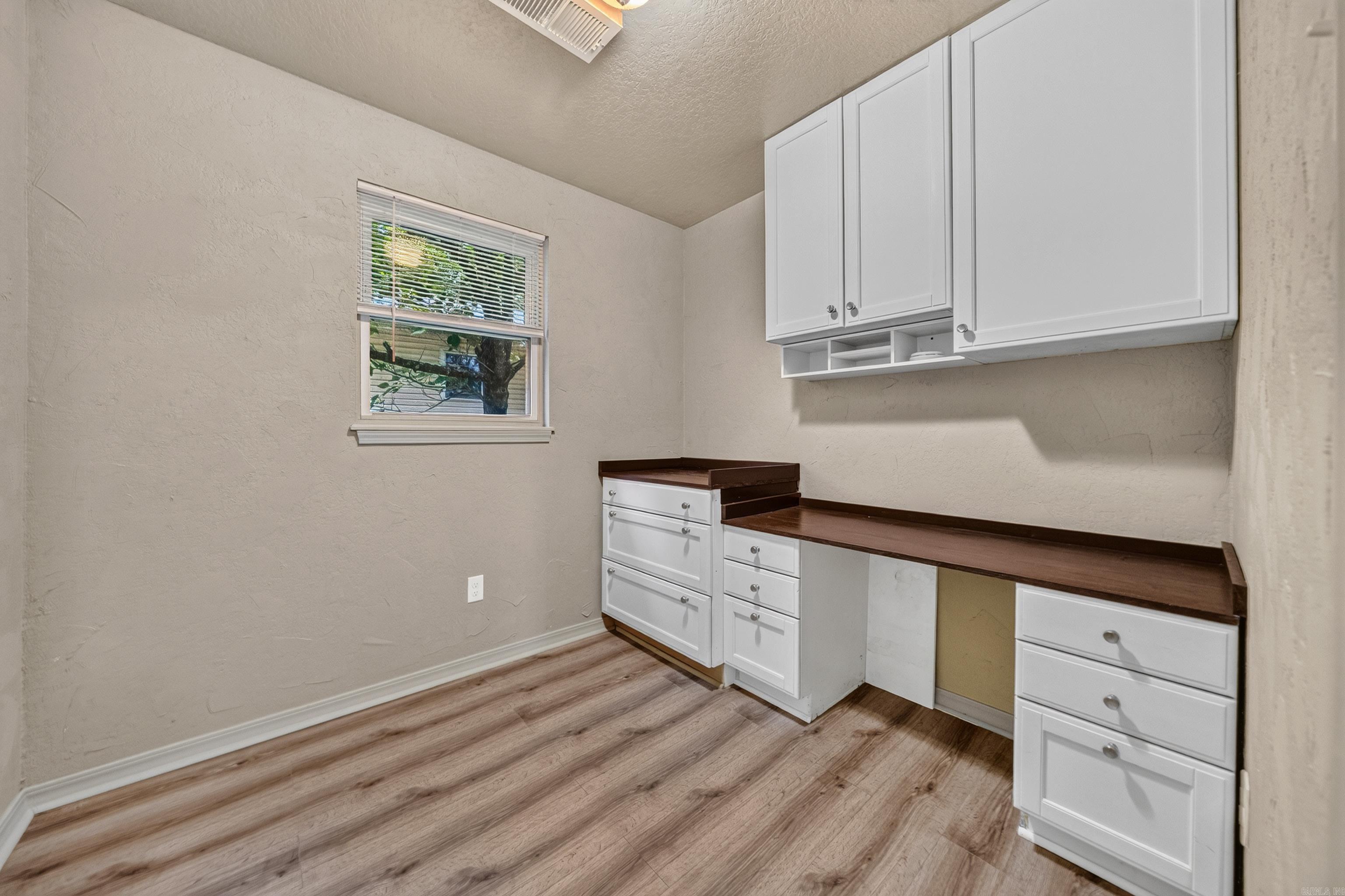 Forrest Hill - Residential