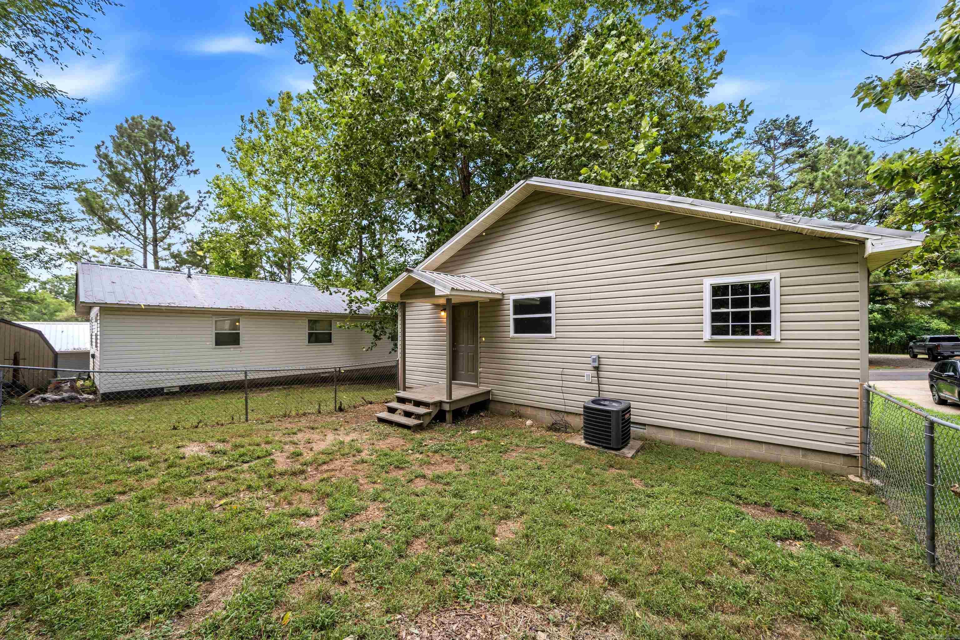 Forrest Hill - Residential