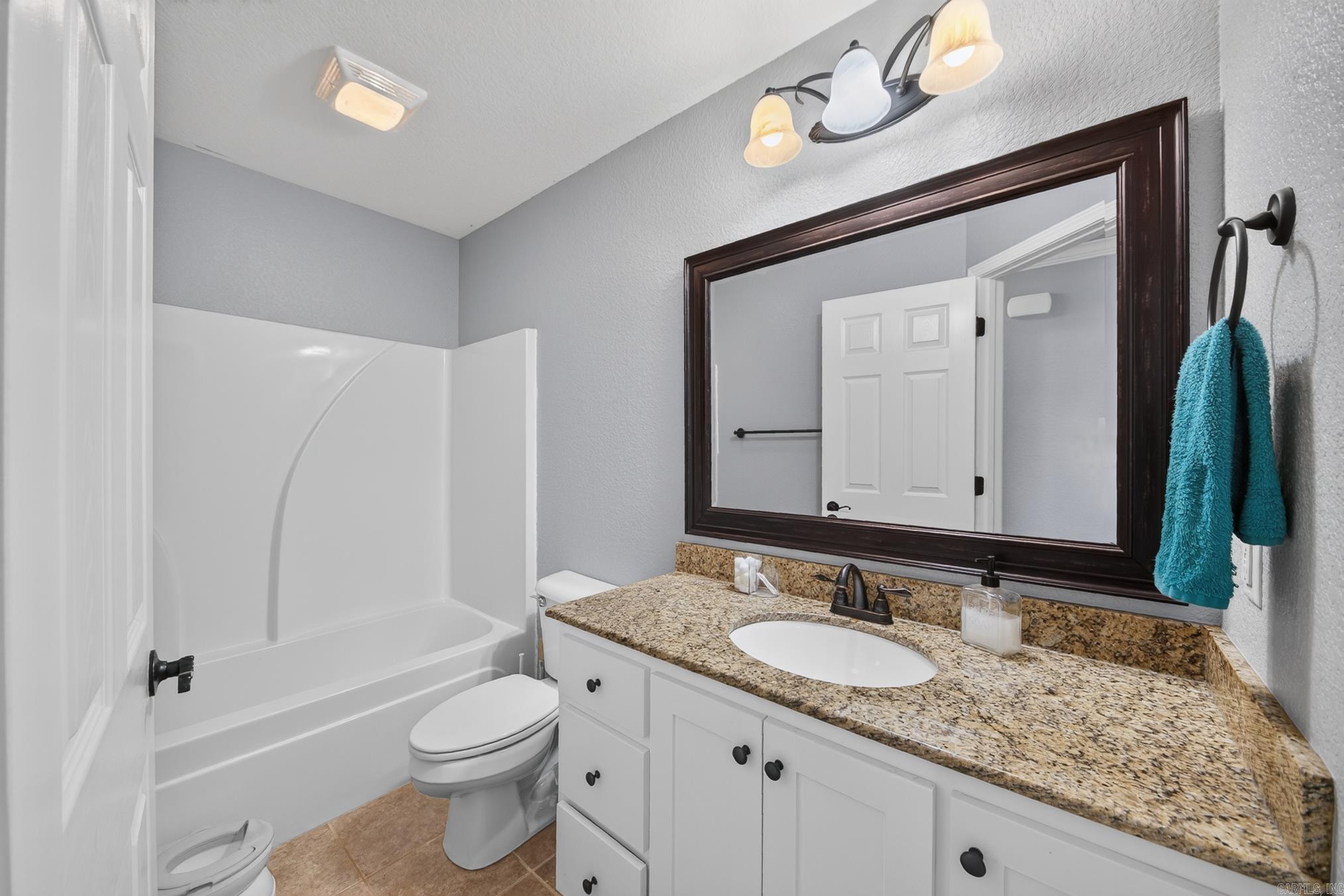 CROSS CREEK - Residential