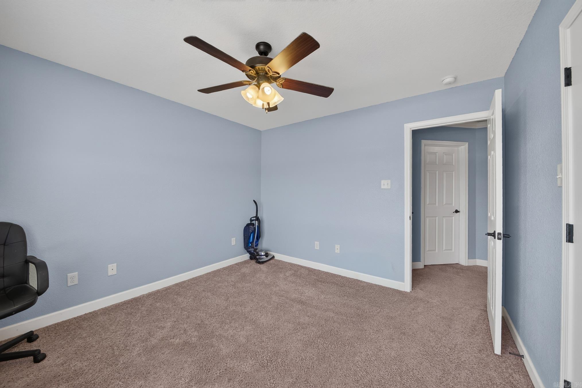 CROSS CREEK - Residential