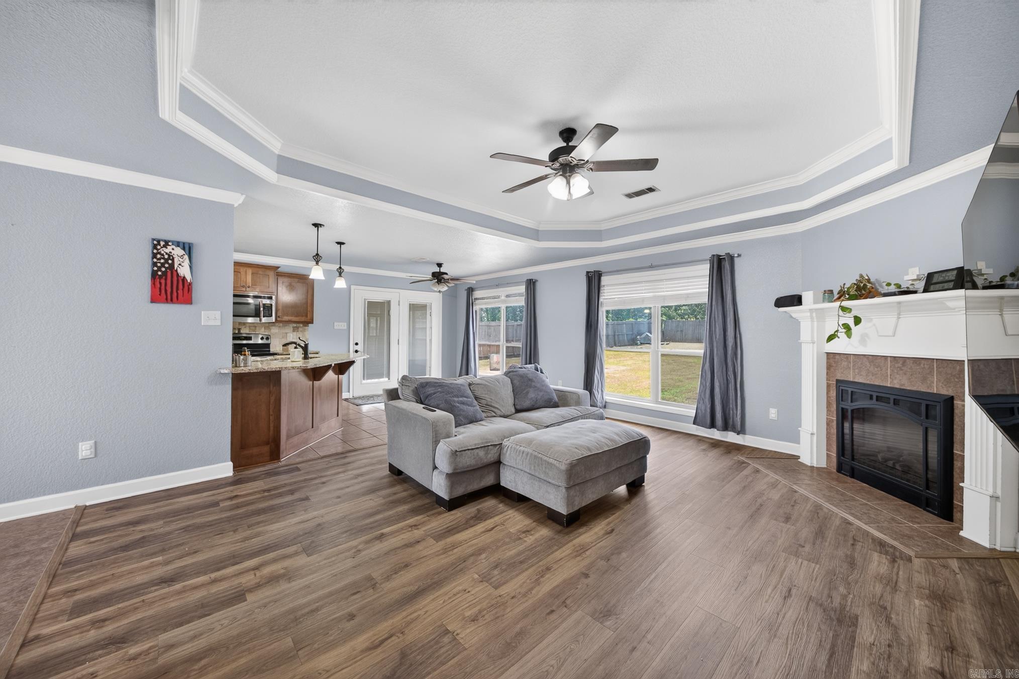 CROSS CREEK - Residential