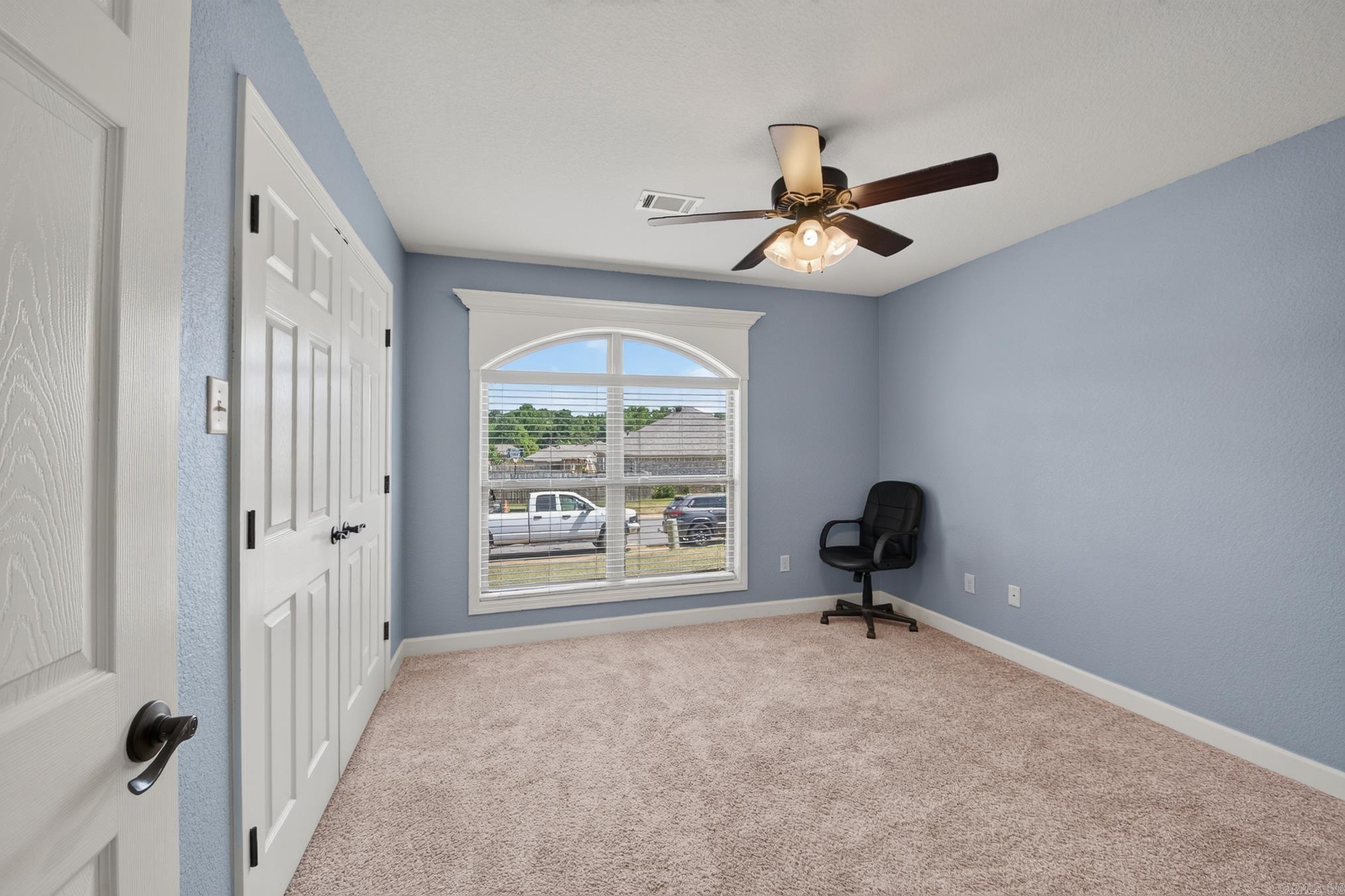 CROSS CREEK - Residential