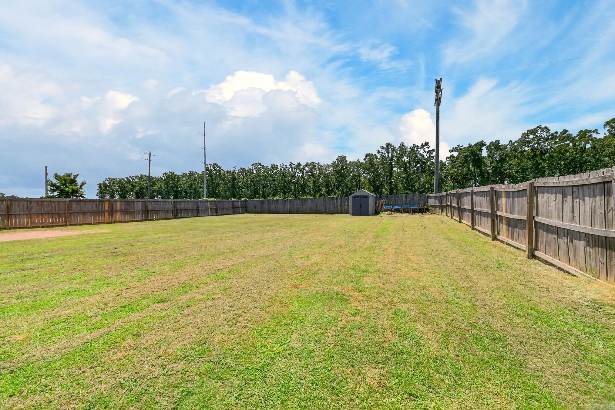 CROSS CREEK - Residential