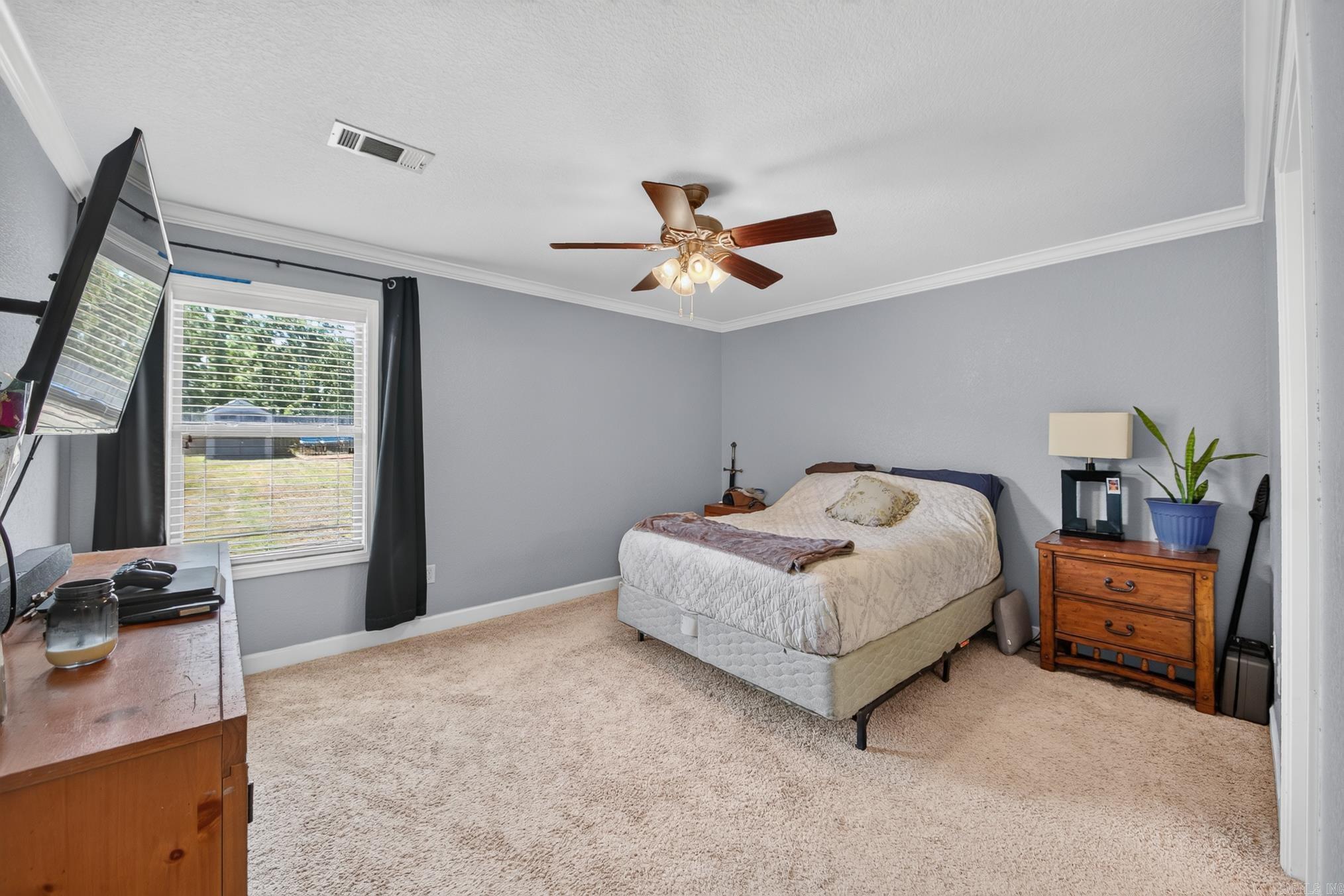 CROSS CREEK - Residential