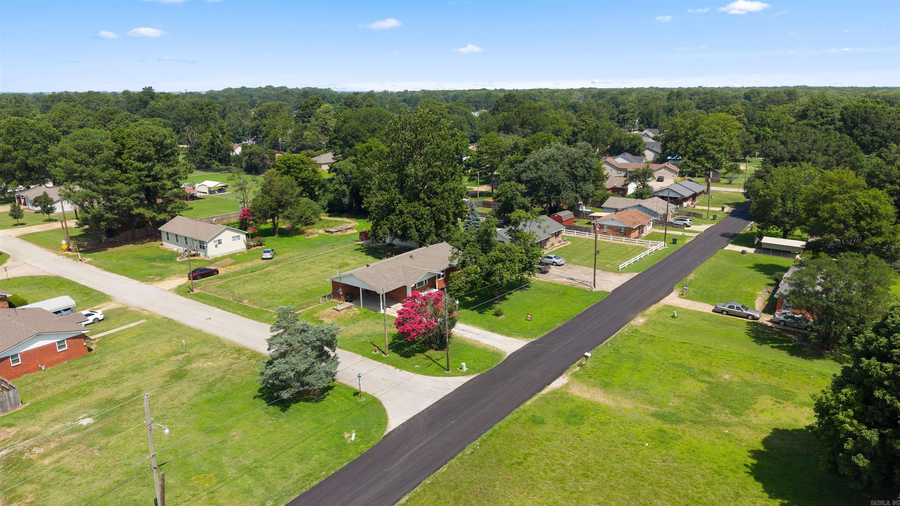 REPLAT E1/2 LOT 5 COBB & LEE - Residential