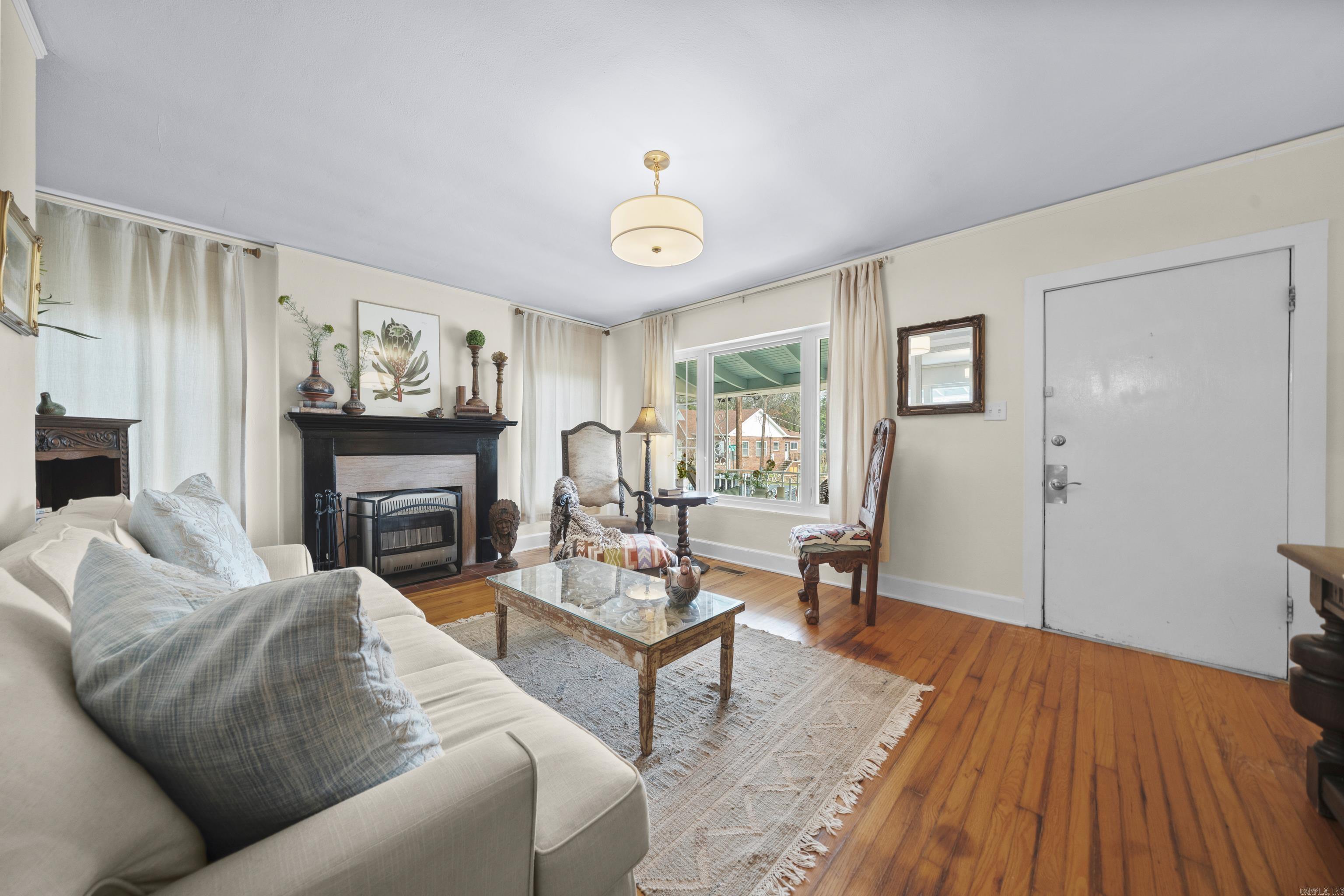 WARRINGTON - Residential